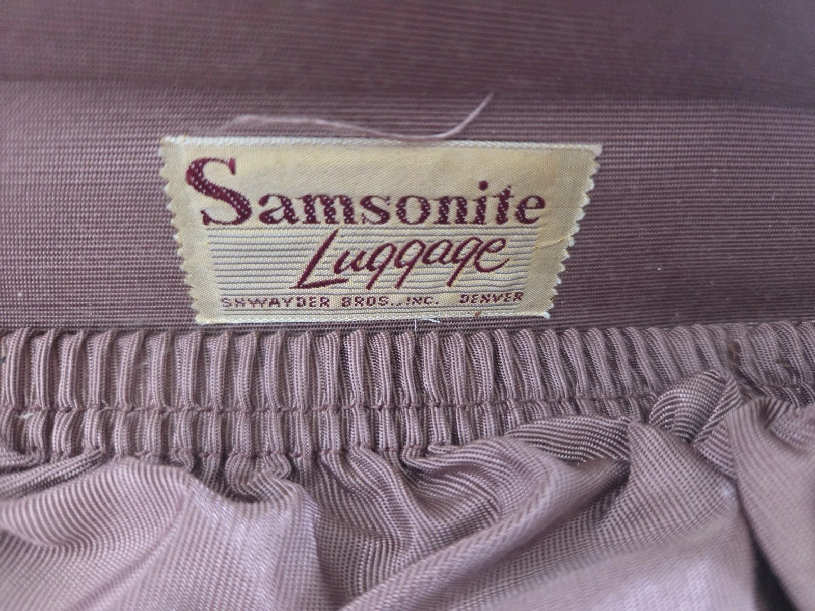 1950s Samsonite Shwayder Bros Suitcase Overnighter Style 4915 Saddle Brown