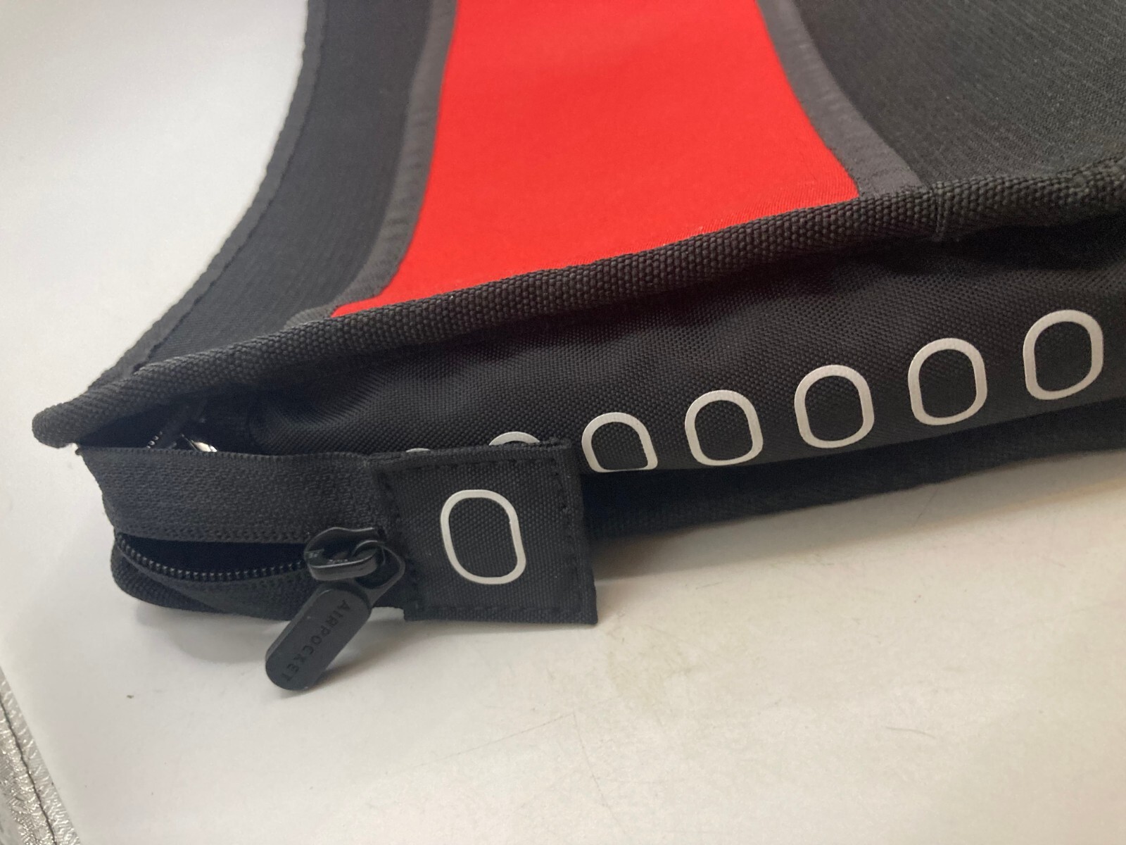 Airpocket Travel Organiser Bag Satchel Black-Red Free Post
