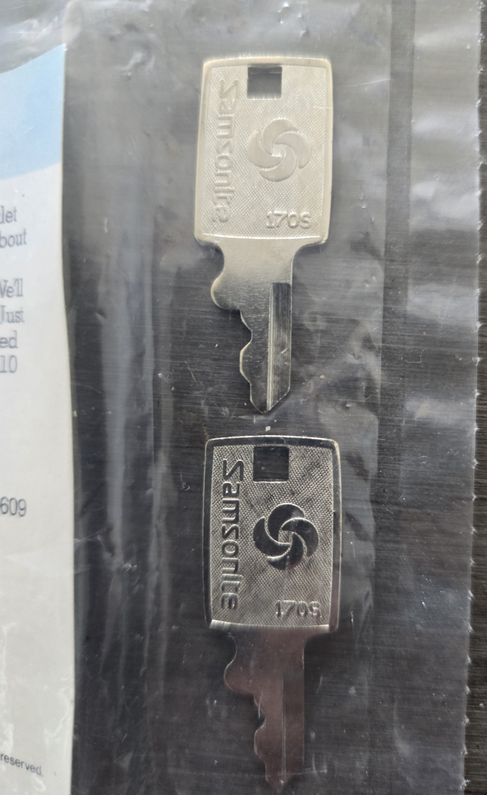 Samsonite Luggage Replacement Keys 🔑 for Drawbolt Latches 170S 🔑
