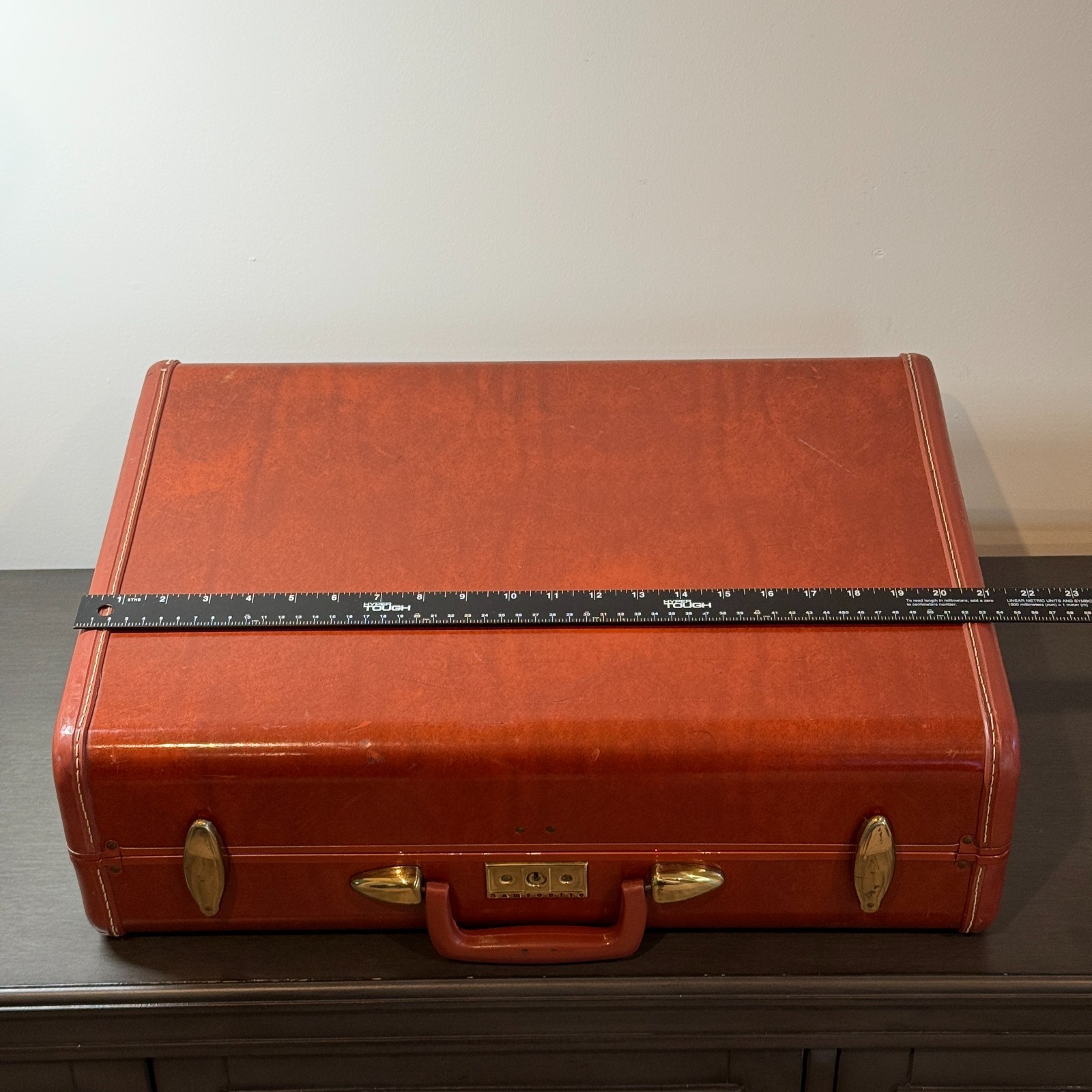 Vintage 1950s Samsonite Streamlite Hard Shell Suitcase Brick Red 21” No Key