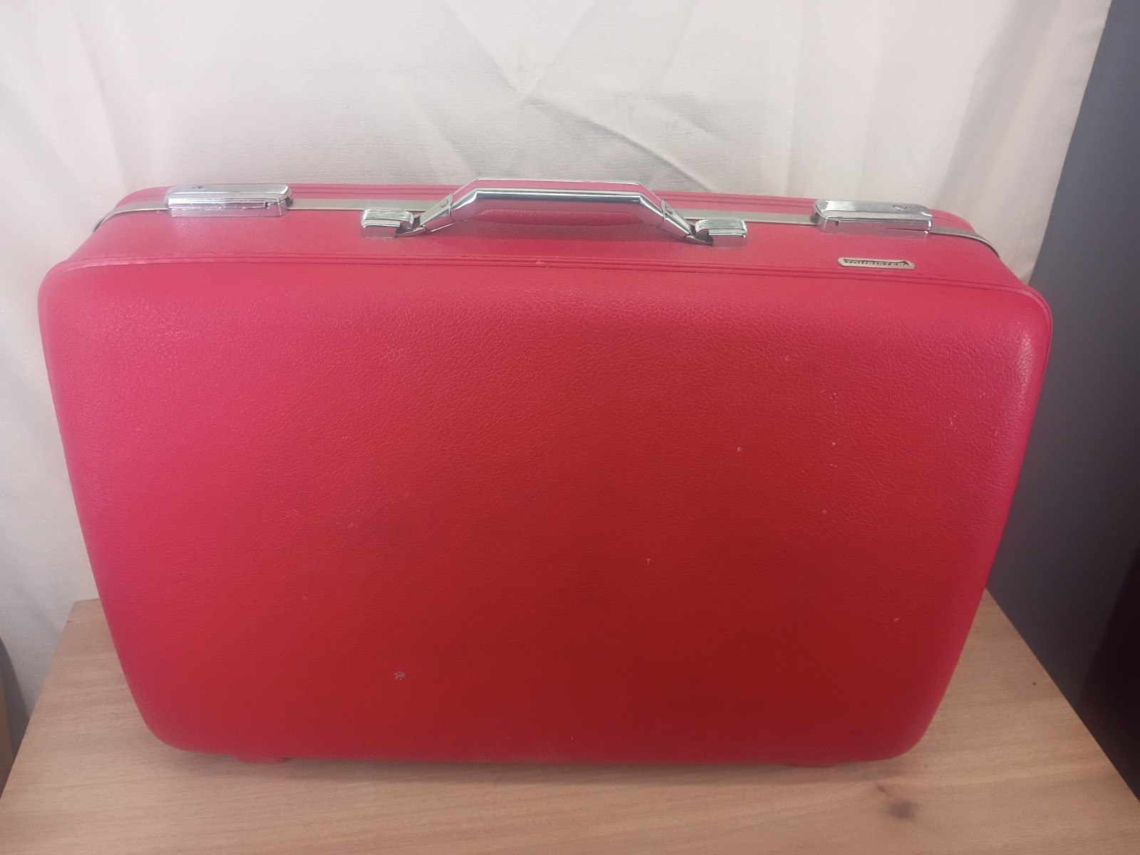 American Tourister Suitcase Red Hard Shell Vinyl 24x16x8 Vintage Travel Luggage