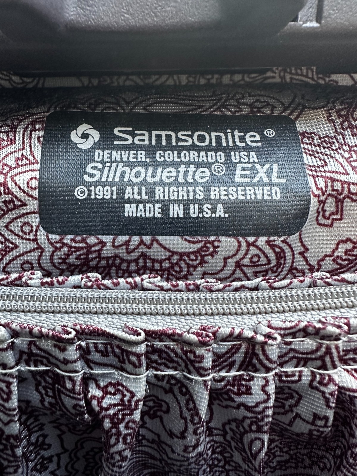 Vintage 1991 Samsonite Silhouette EXL Train Case Burgundy Makeup Cosmetic Case