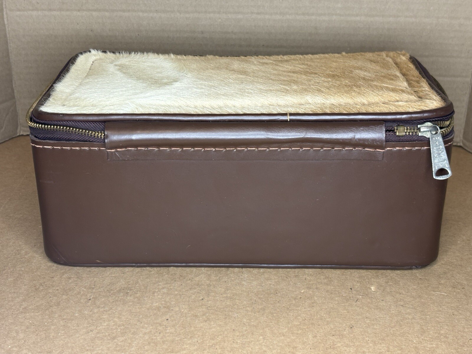 Talabarteria Travel Case Cow Hide Made in Mexico Vintage Retro Look Unique Piece