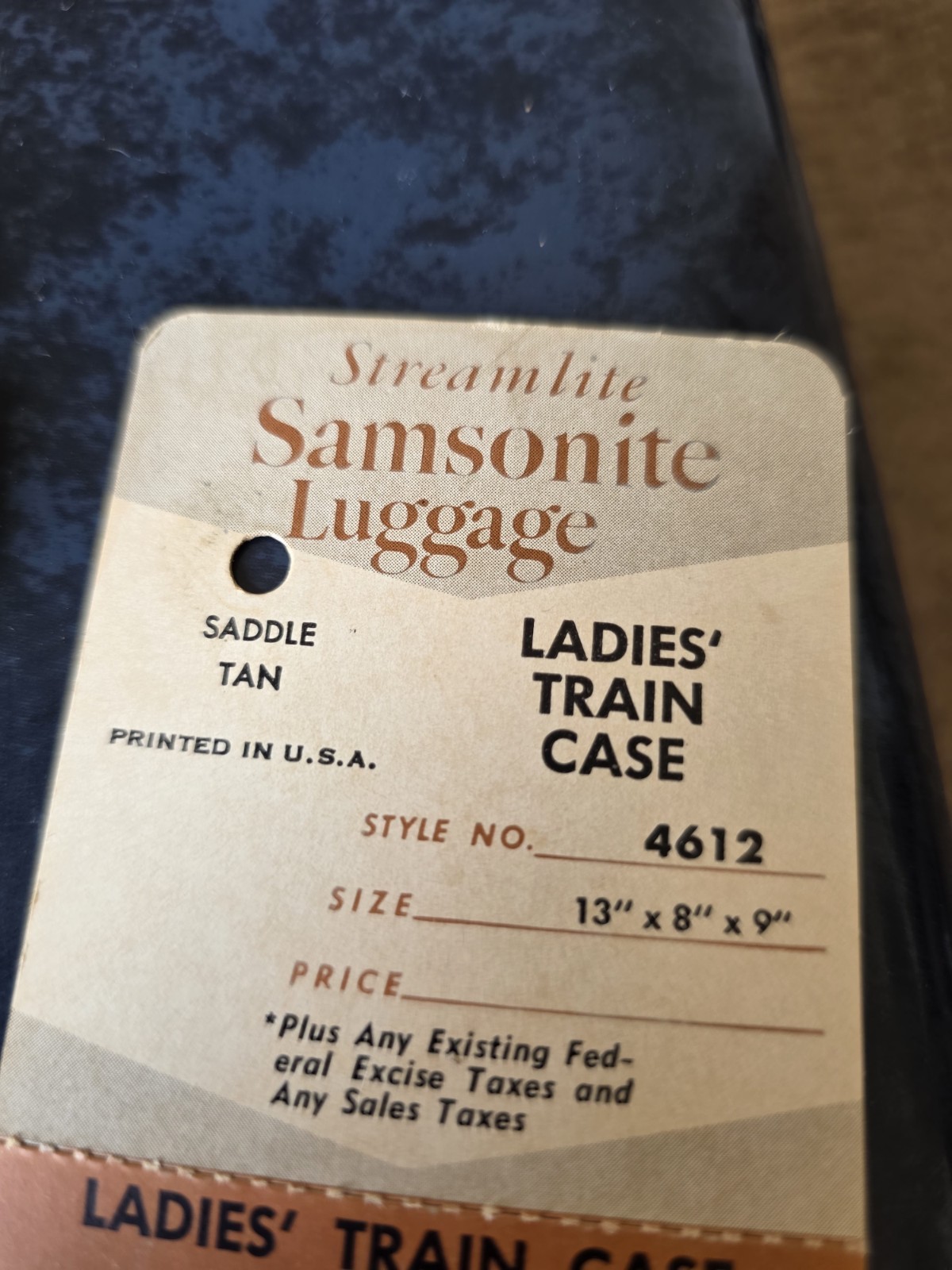 Vintage Samsonite Train Luggage W/Key Style 4612