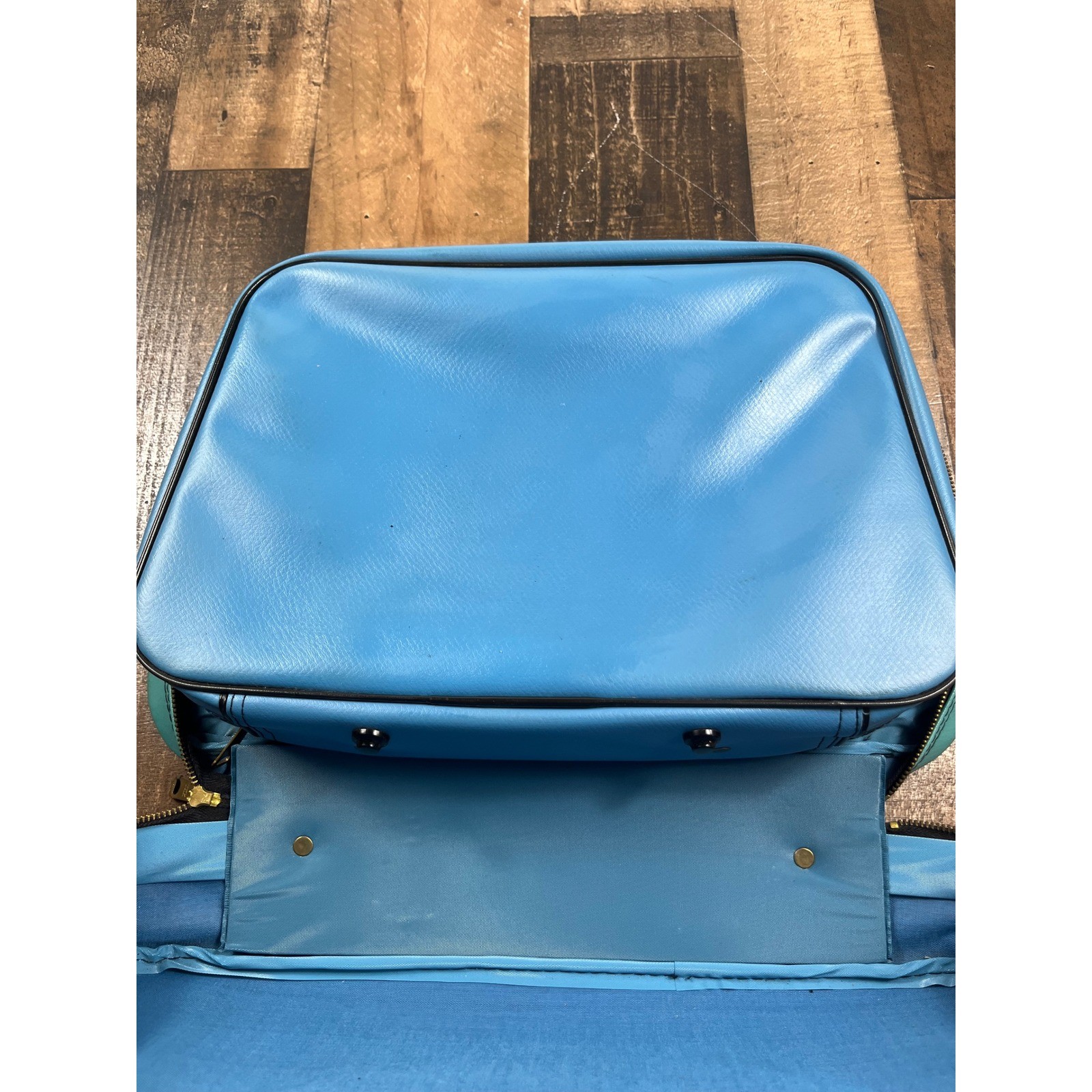 Vintage 70s Blue Yellow Bunny Nesting Suitcase Set Retro Mod Travel Bags 2pc