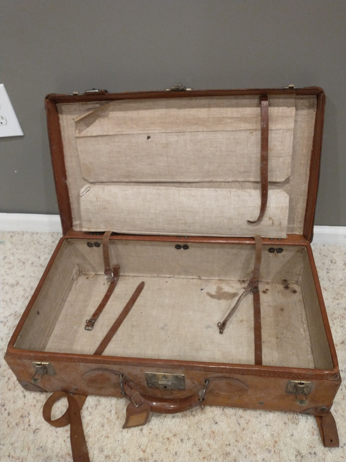 vintage antique genuine hard leather travel suitcase 24x13x7