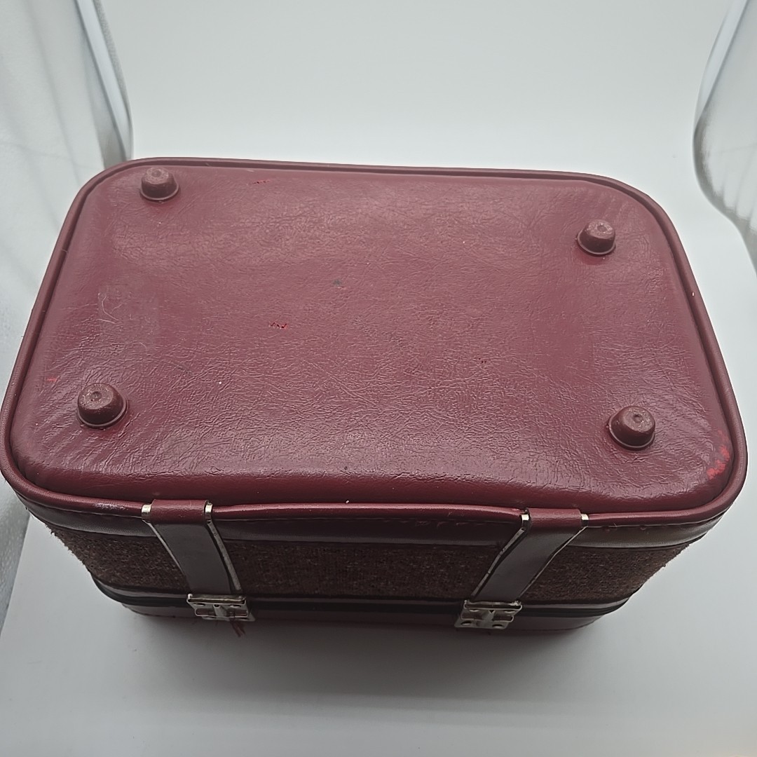 Vintage Train Case Burgundy Tweed with Tray & Mirror 12.5 X 8 X 7.5 Unbranded