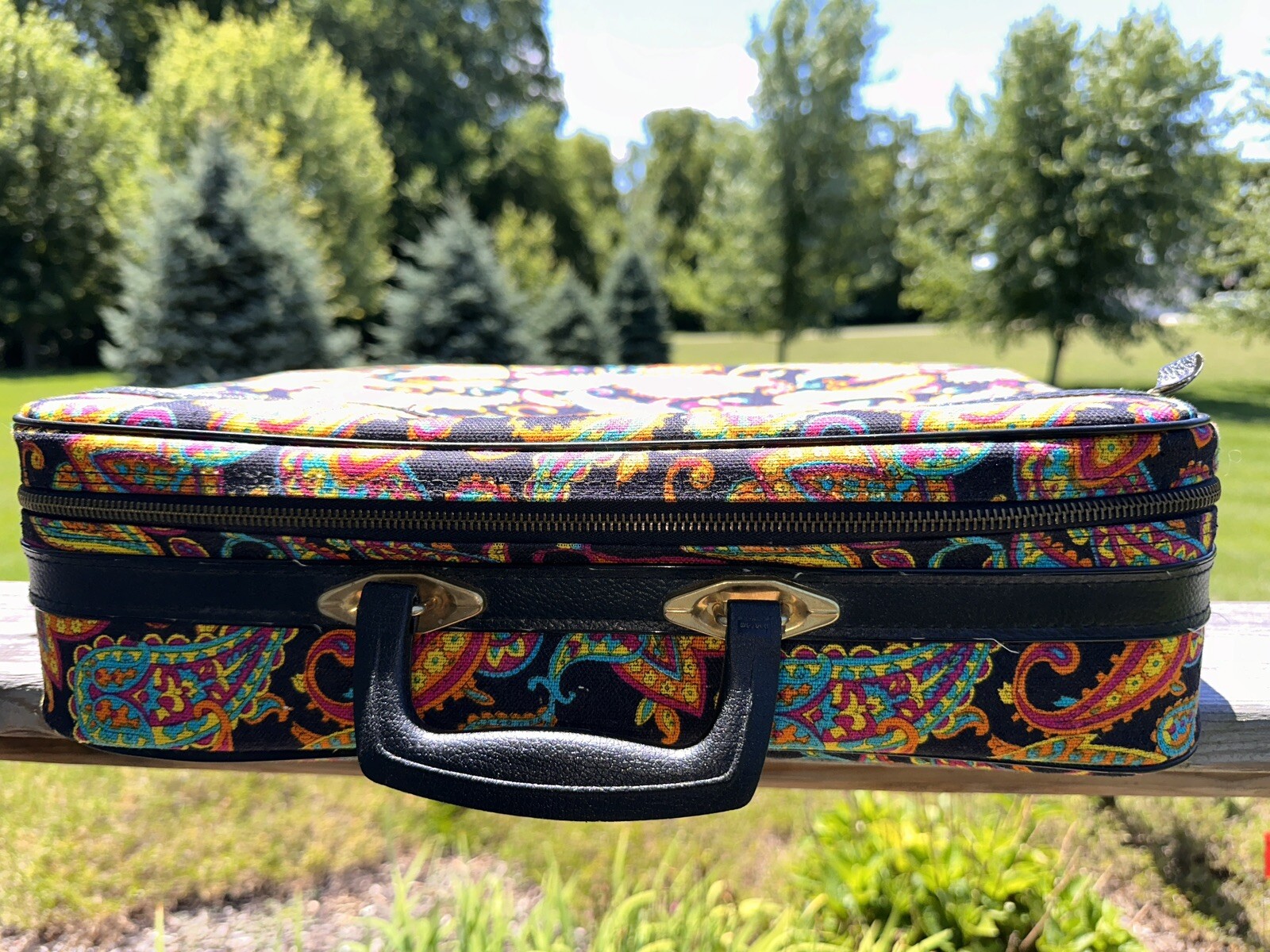 Vtg 60s Bantam Travelware Suitcase Luggage Paisley Mod Black Neon Canvas KEY