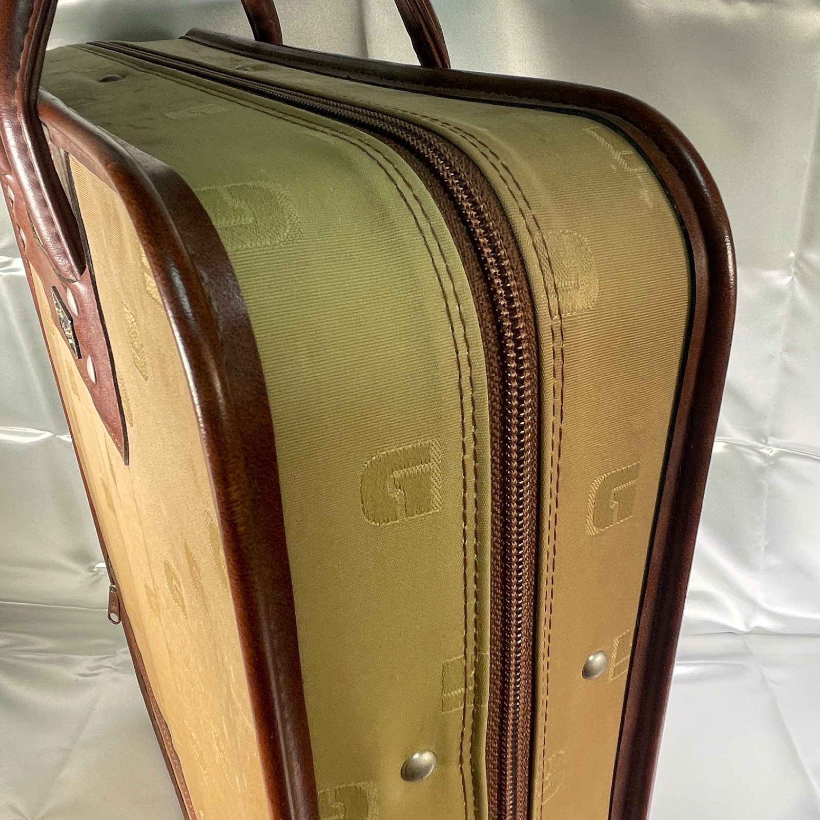 Japanese Vintage Garment Bag for Kimono Suit Cosplay Travel Luggage Retro
