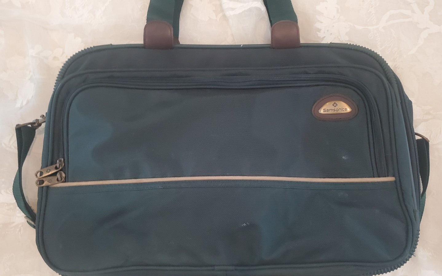 Samsonite Vintage Weekender – Large Dark Green Carry-on Shoulder Bag 1990-2000