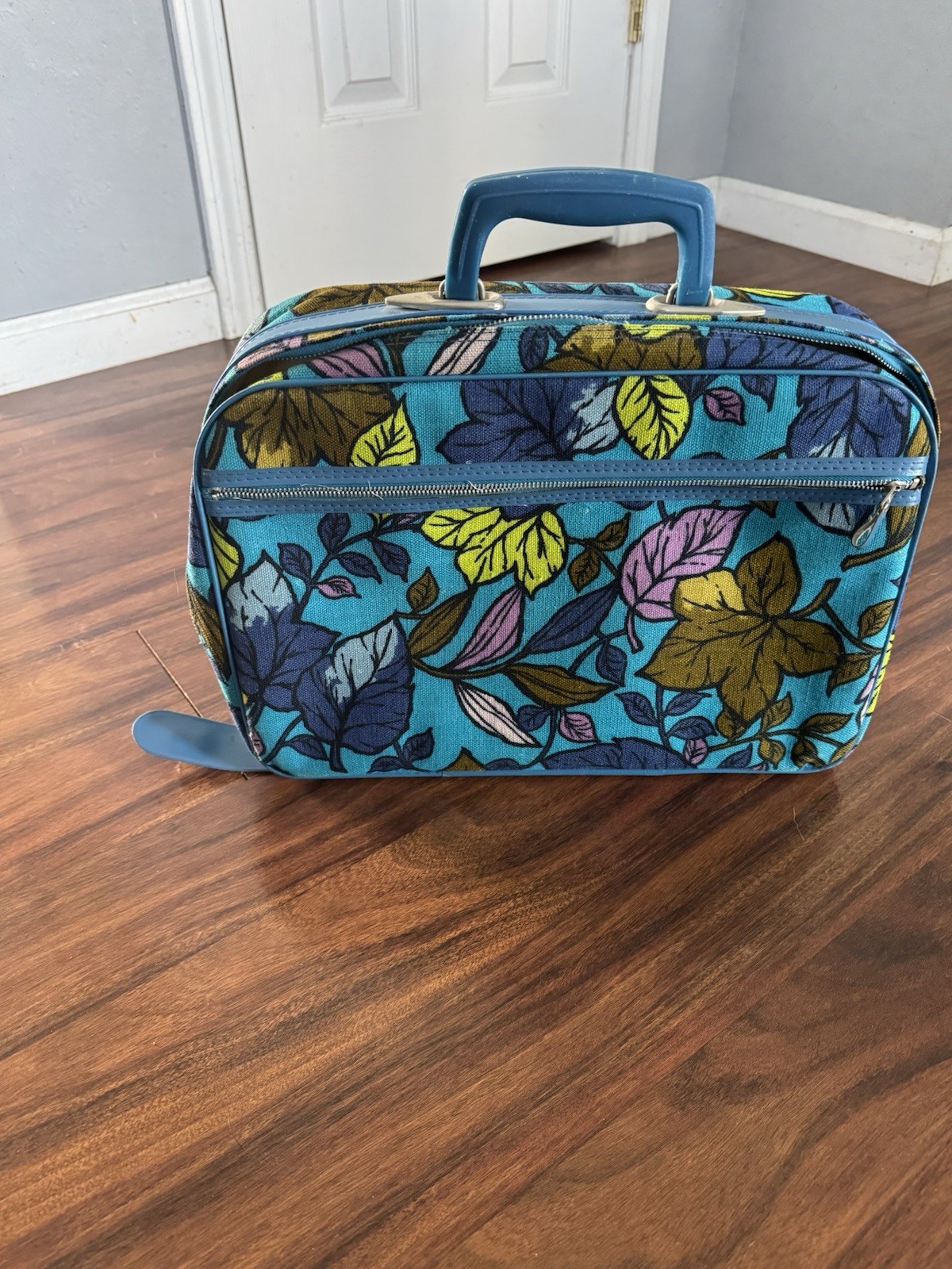 Vintage Japan Three Piece Suitcase Set Flower Power