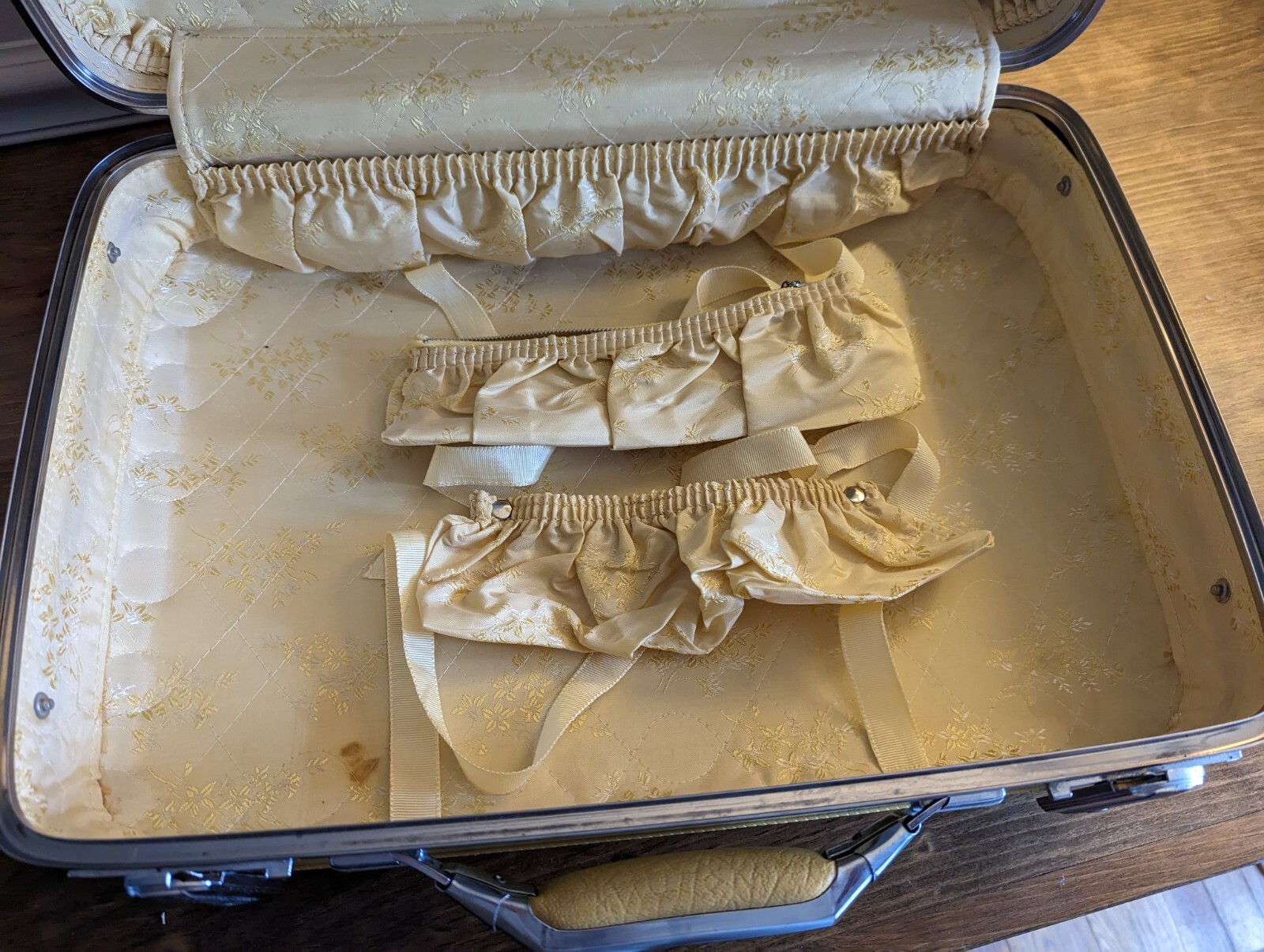 Vintage American Tourister Hard Suitcase With Mirror Mustard Yellow 18x13x5