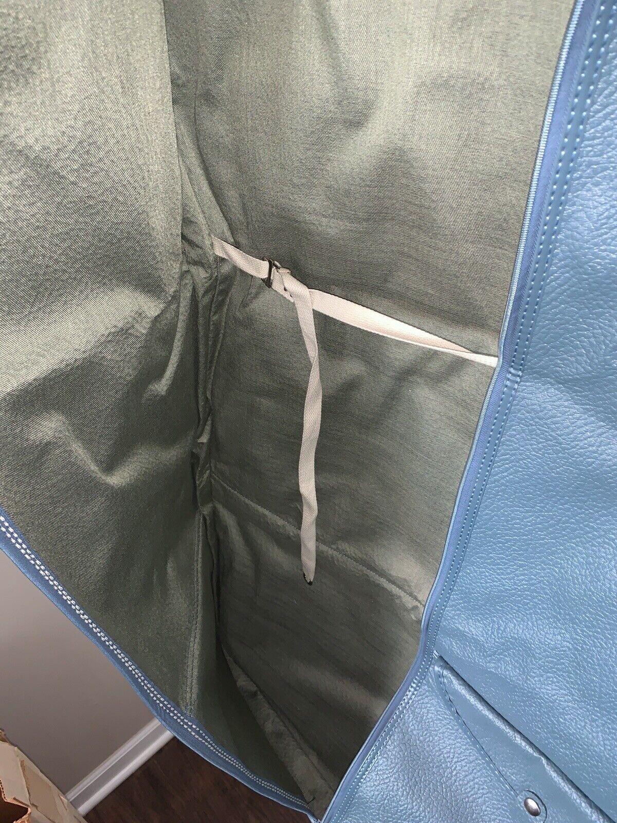 Sears Samsonite Women’s Carry-On Travel Bag Garment Suit W/key & Hangers Vintage