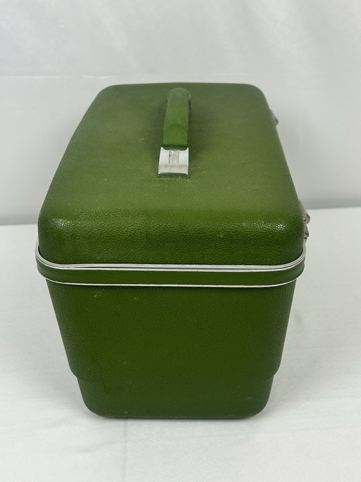 Vintage Sears Forecast Make Up Train Vanity Case Green Hard Case Tray