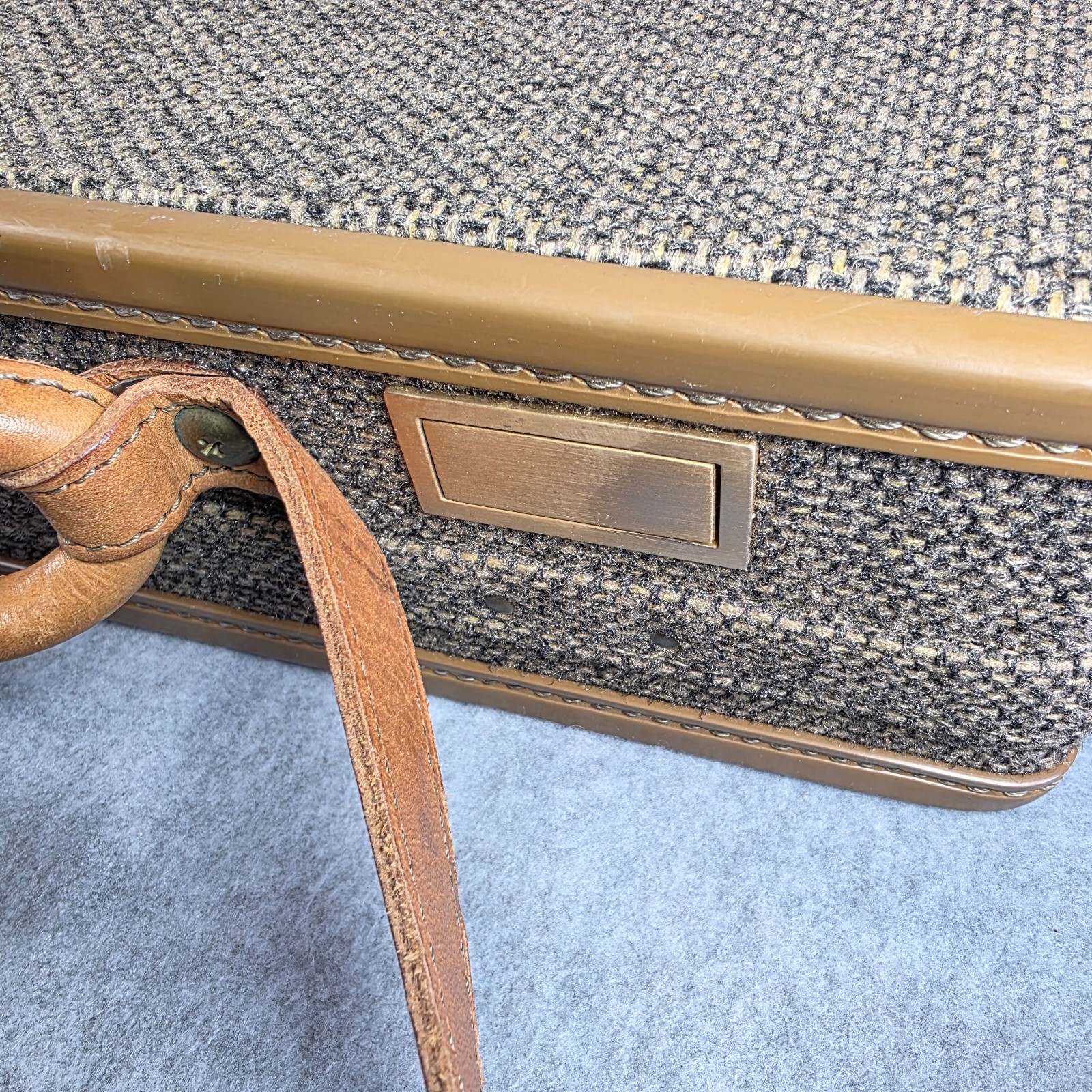 Vintage Hartmann Luggage Tweed Leather Belting Briefcase w/ paperwork
