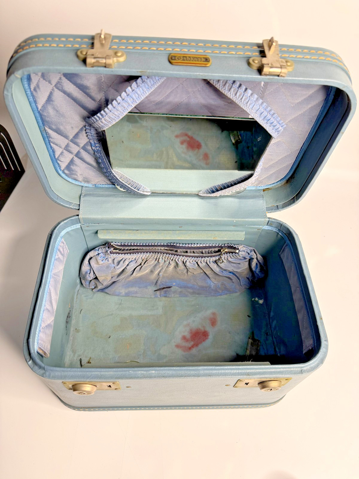 Vintage Oshkosh Train Case Cosmetic Carry On Suitcase Luggage 1950s Blue No Key