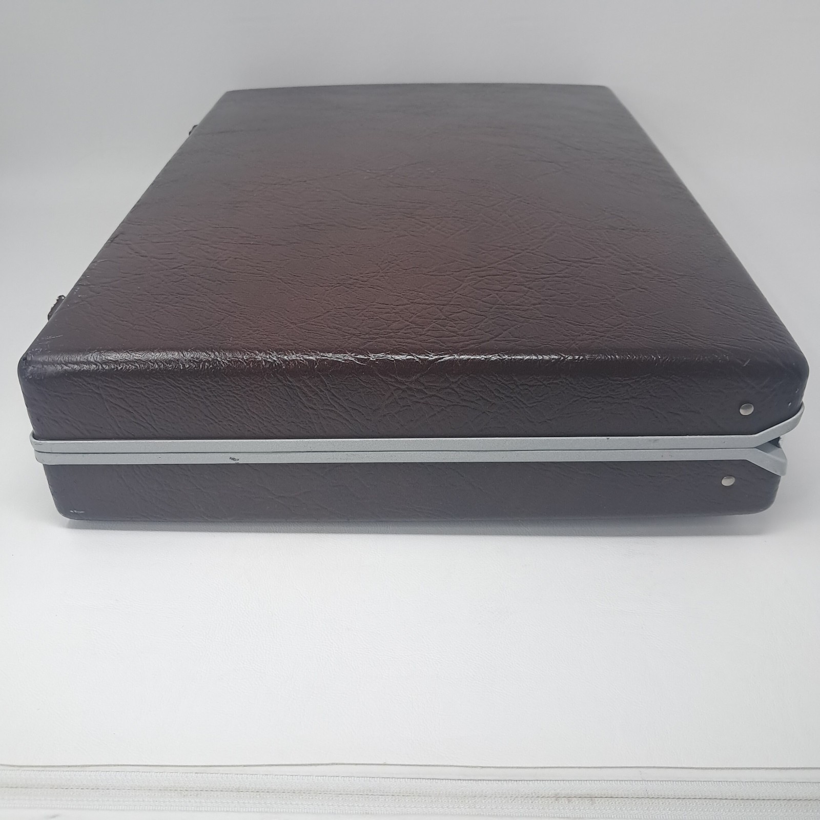 Vintage Samsonite Hard Shell Slim Briefcase Brown Textured Faux Leather w/ Keys