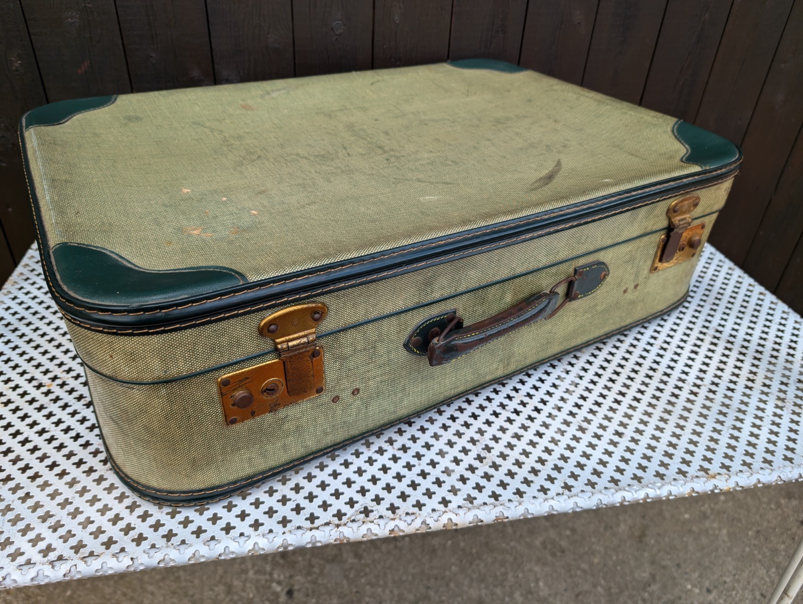 Vintage Suitcase Travel Case 50s Retro Weekender Mid Century 60s 6A