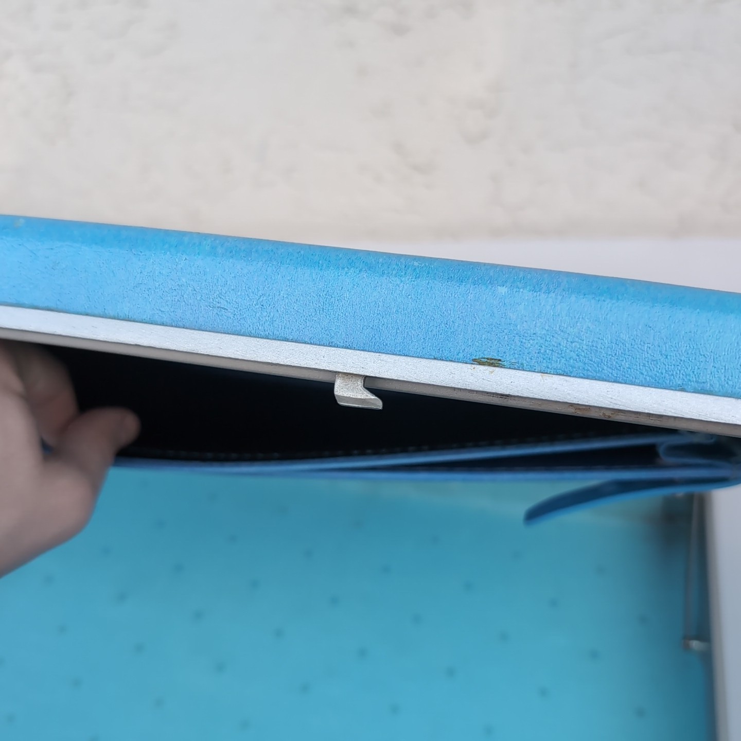 Classic Vintage Blue Samsonite Briefcase Hard Shell Snap Lock w/ Key (No keys)