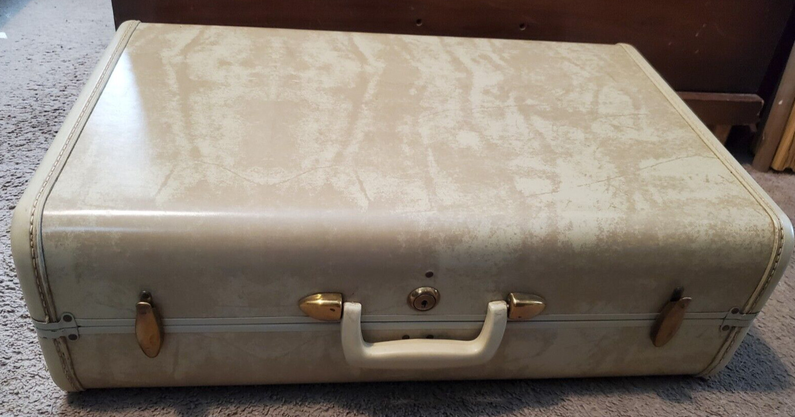 SAMSONITE #4521 BEIGE/TAN MARBLE HARD TRAIN 21″ x13″x 7″ SHWAYDER SUITCASE 1950s