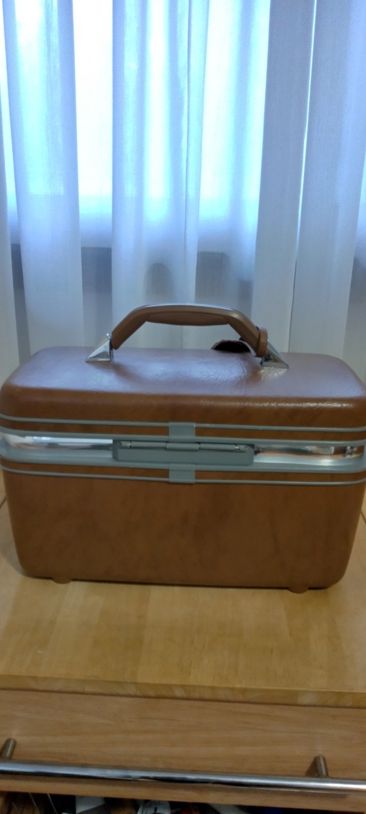 Vintage Samsonite Silhouette Make Up Train Case Luggage Suitcase No Key or Tray