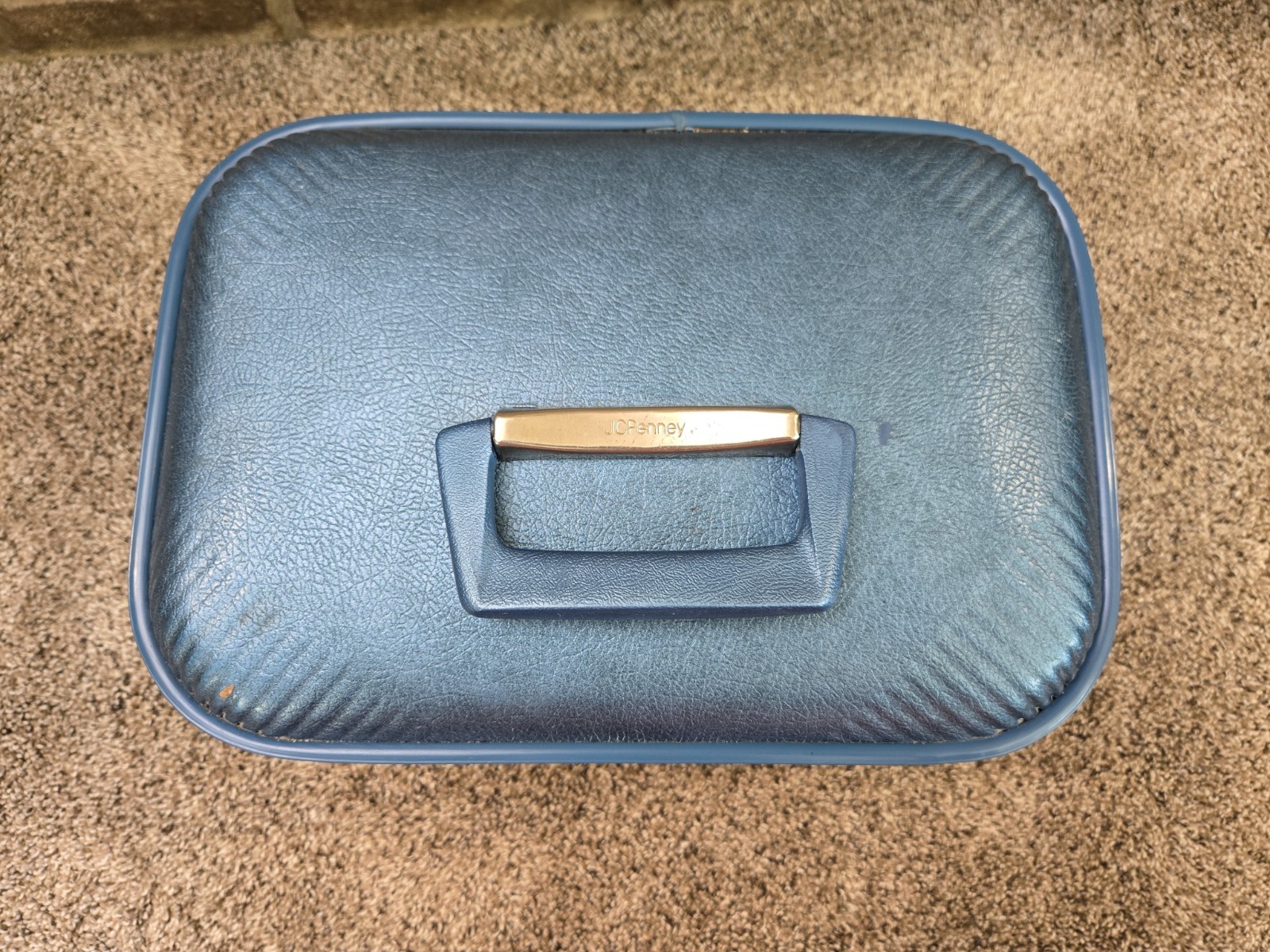 Vtg 70s JCPenny Metallic Blue Vinyl Makeup Vanity Travel Train Case W/Keys USA