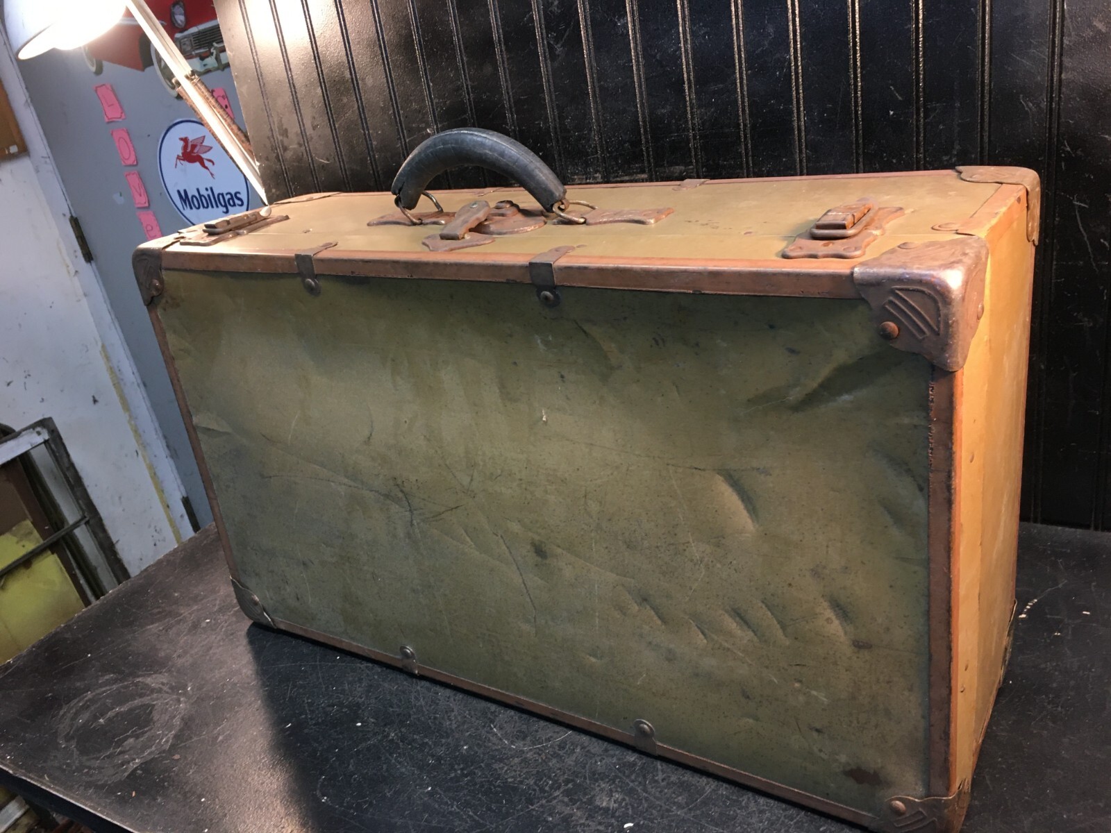 VINTAGE METAL SUITCASE..BROWN..27.” X 15.5″ X 8.5″ 1940s Military Travel Case