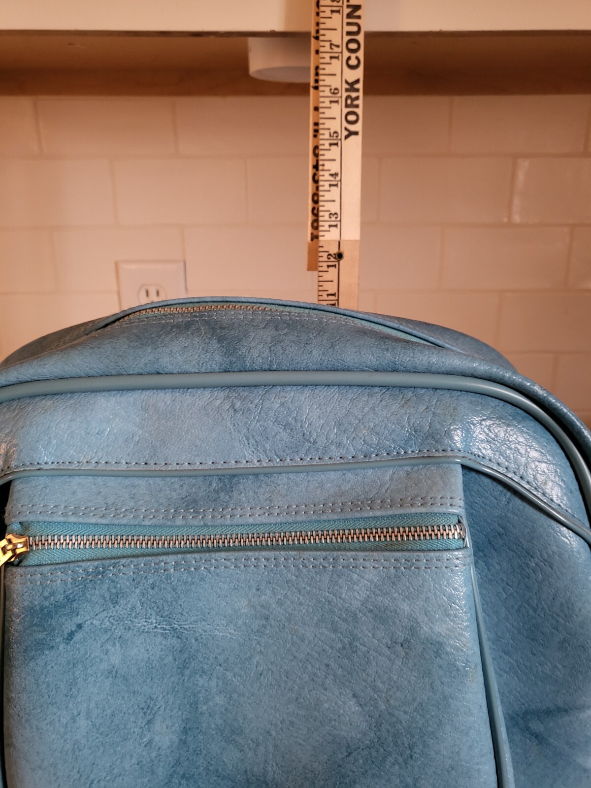 Vintage 1975 American Tourister Aqua Travel Bag Carry On Luggage Shoulder Strap