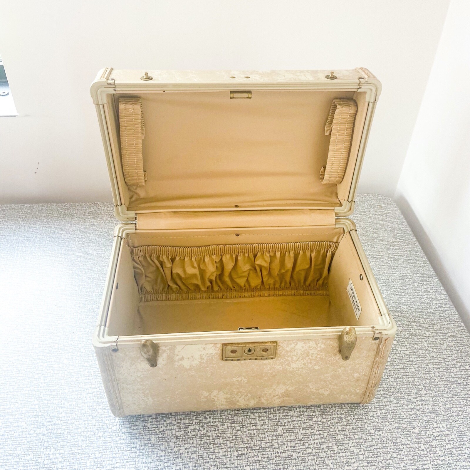 Vintage Train Case, Samsonite, vintage Luggage, Vintage Samsonite, Accessory Cas