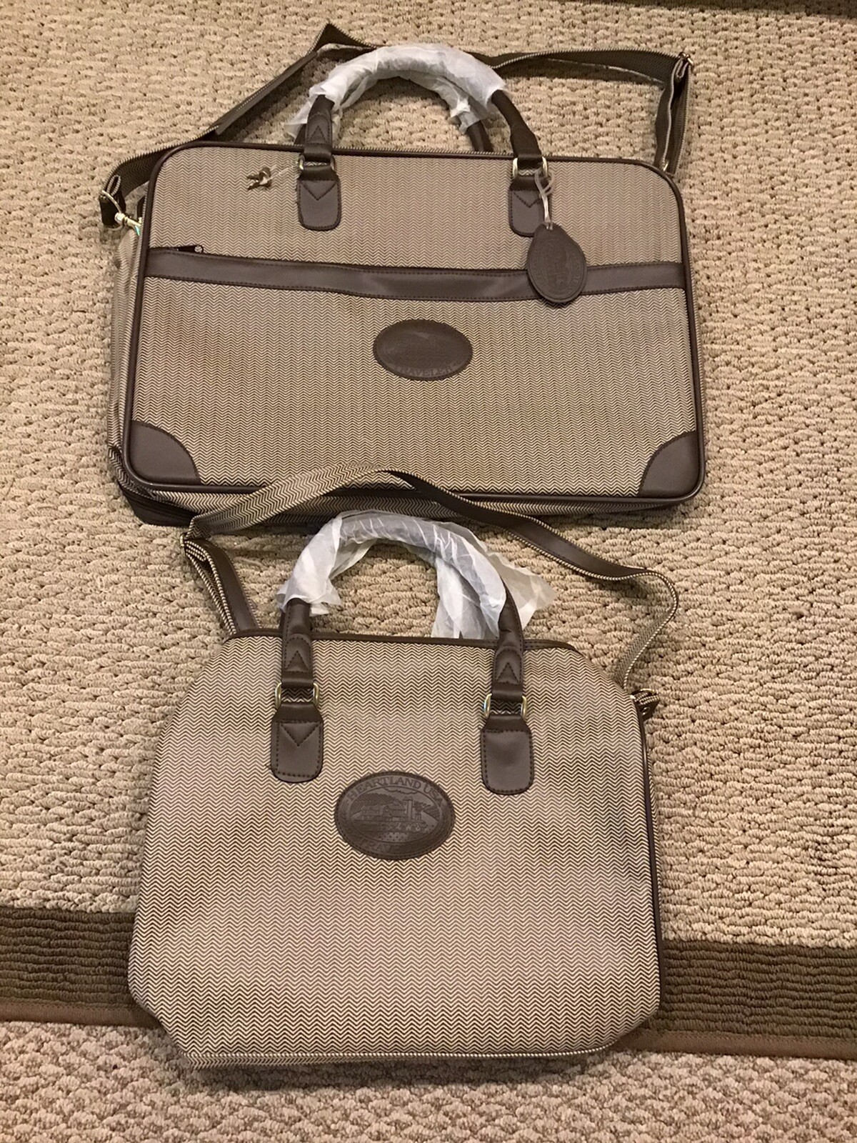 2 Heartland USA Traveler Matching Bags – Suitcase & Duffel – 1987 Avon Exclusive