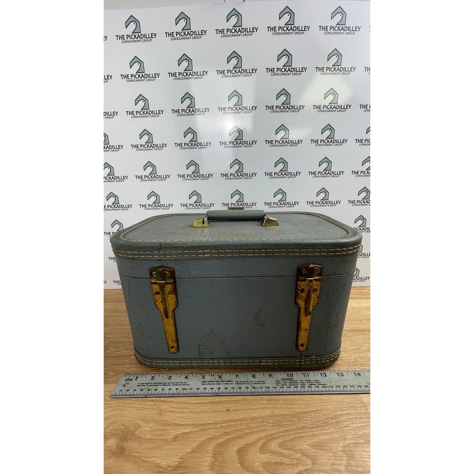 Vintage 1950s Lady Baltimore Starline 2 Piece Luggage Set Powder Blue w/ Keys
