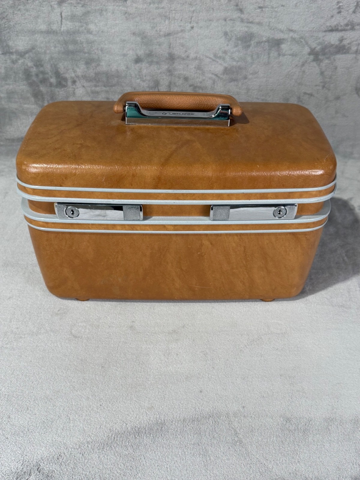 Vintage Samsonite Hard Shell Train Case Vanity Makeup Travel Luggage TAN W/ Keys