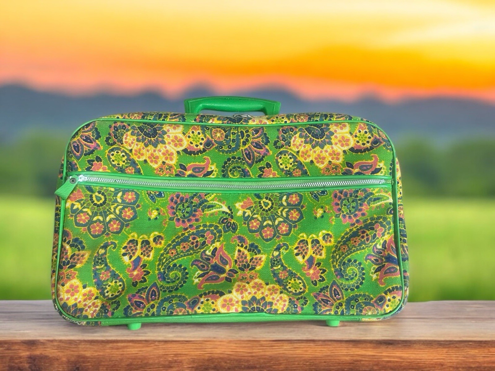 Vintage 60s/70s Penguin Green Floral Groovy Overnight Suitcase