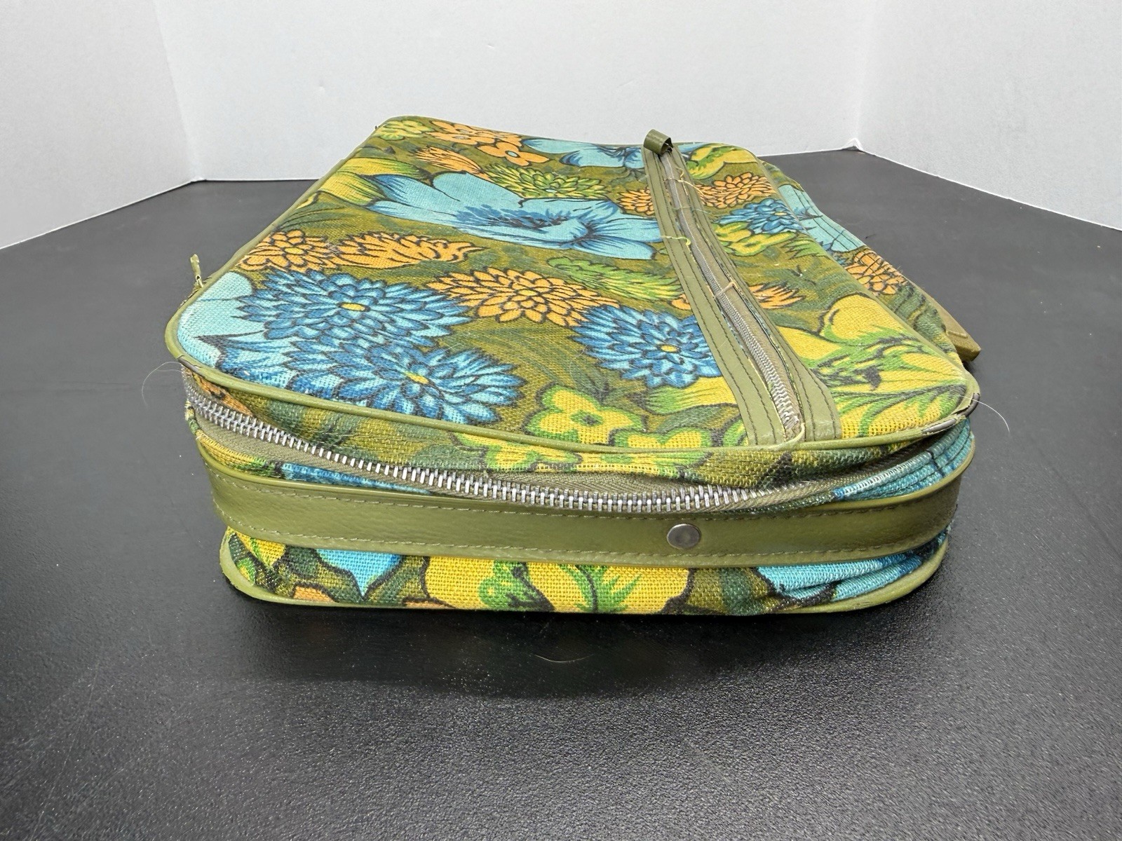 Vintage Bantam Travelware Canvas Suitcase Mod Pattern Floral 1970s Blue Green