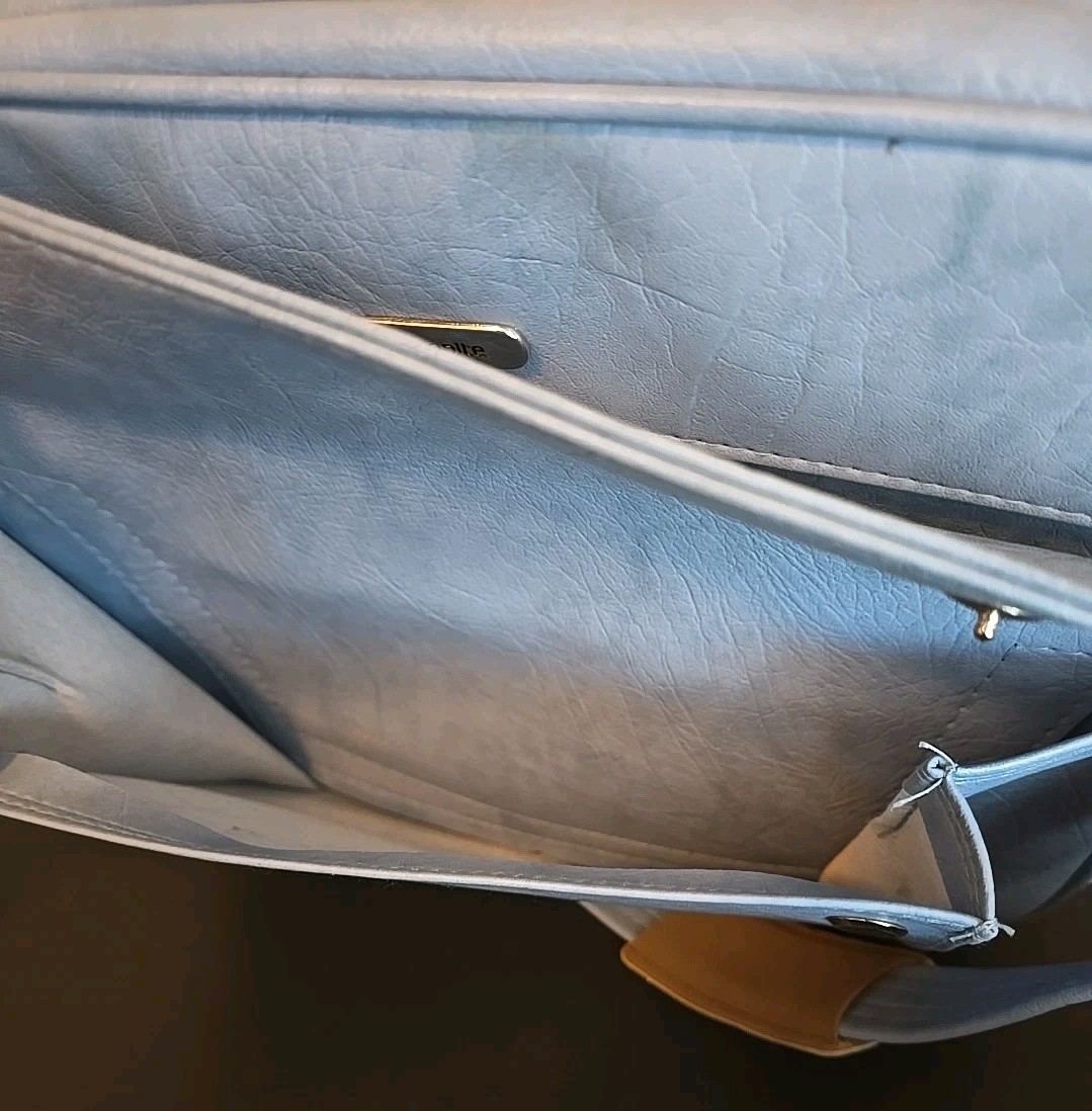 Vintage Samsonite Cordoba Carry On / Laptop Case Shoulder Travel Bag Light Blue