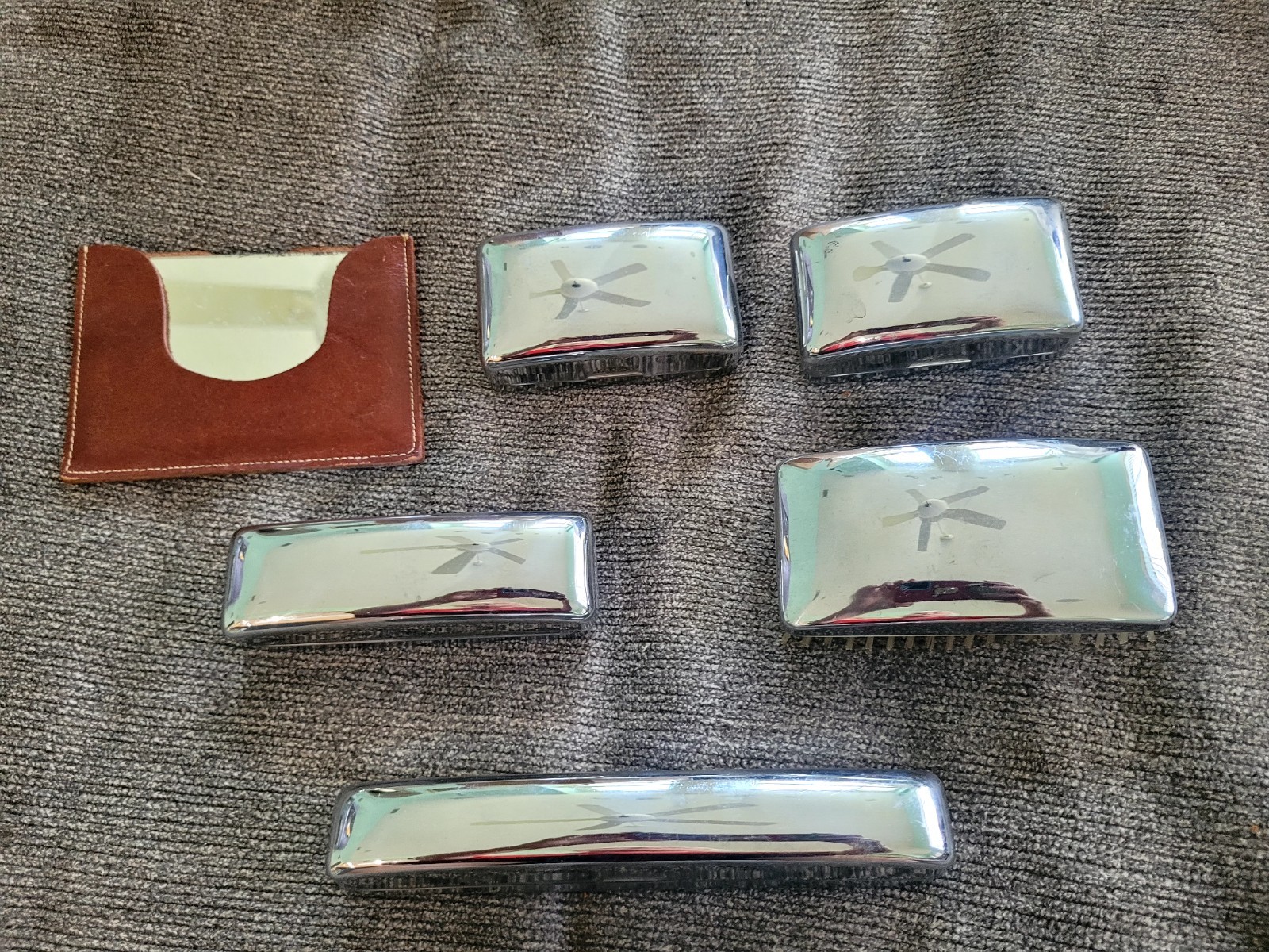 Vintage Tommy Traveler Men’s Toiletry Case