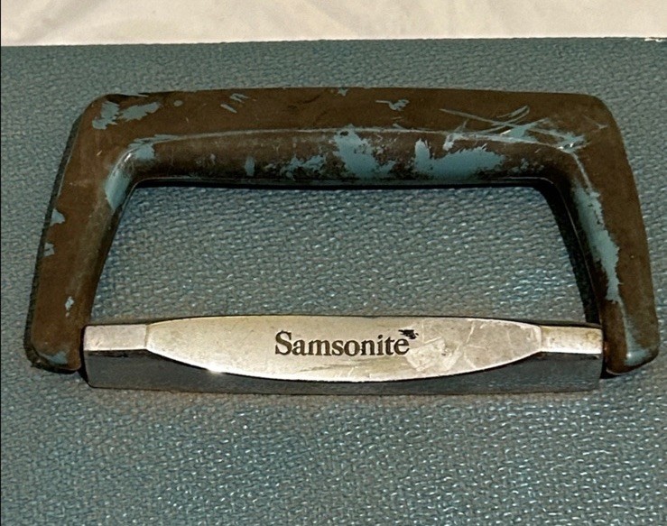 Vintage Samsonite Silhouette Train Case Blue Hard Shell Cosmetic Luggage