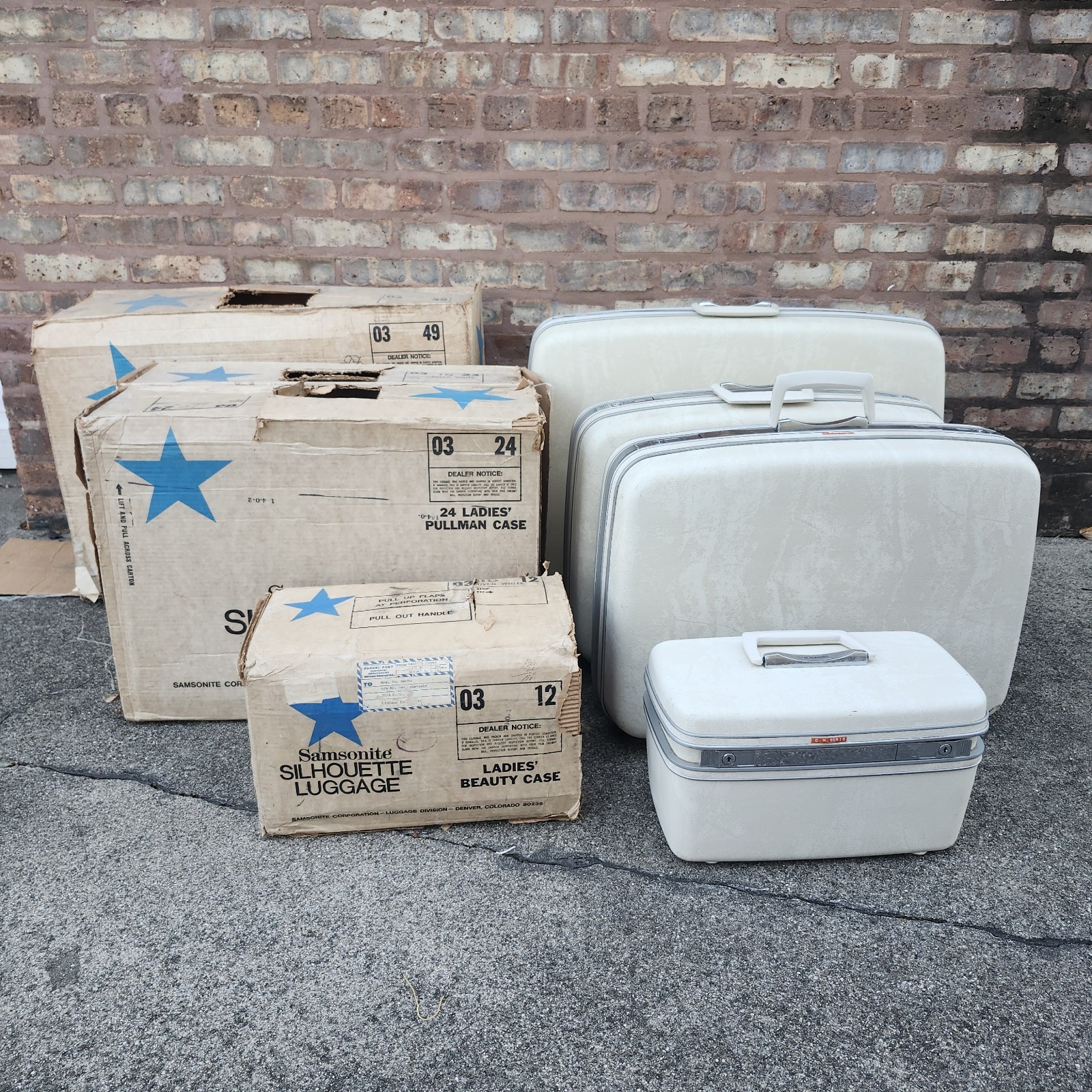 Samsonite Silhouette Luggage Set Dover White Boxes Suitcases Beauty Case Vintage