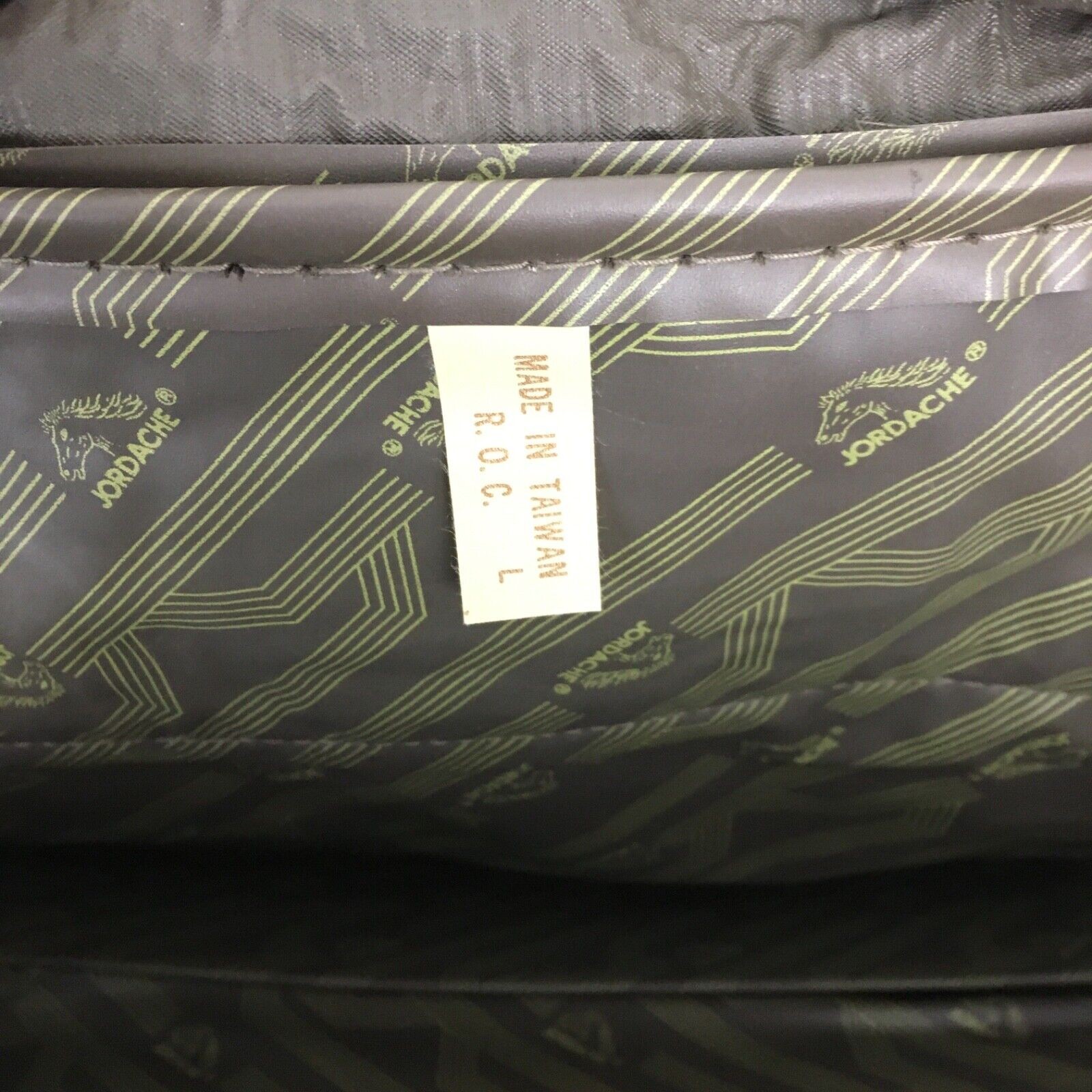 vintage 80s Jordache floral tapestry carpet bag carry on luggage weekender