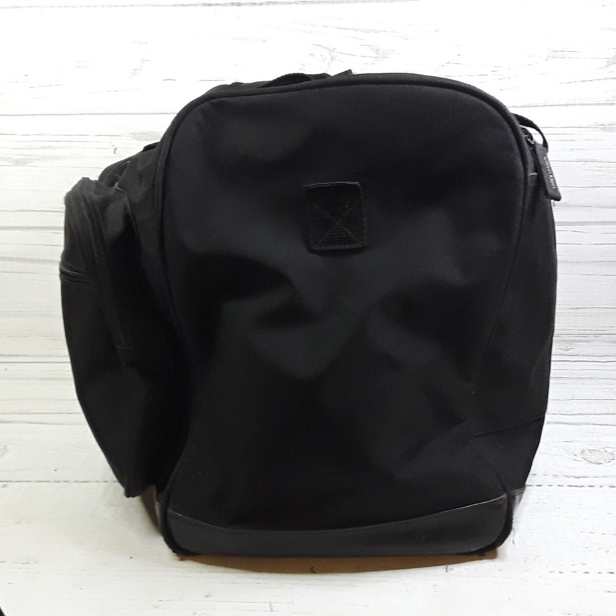 Vintage Calvin Klein Black Travel Weekend Carry on Duffle Bag Cosmetics Fragranc