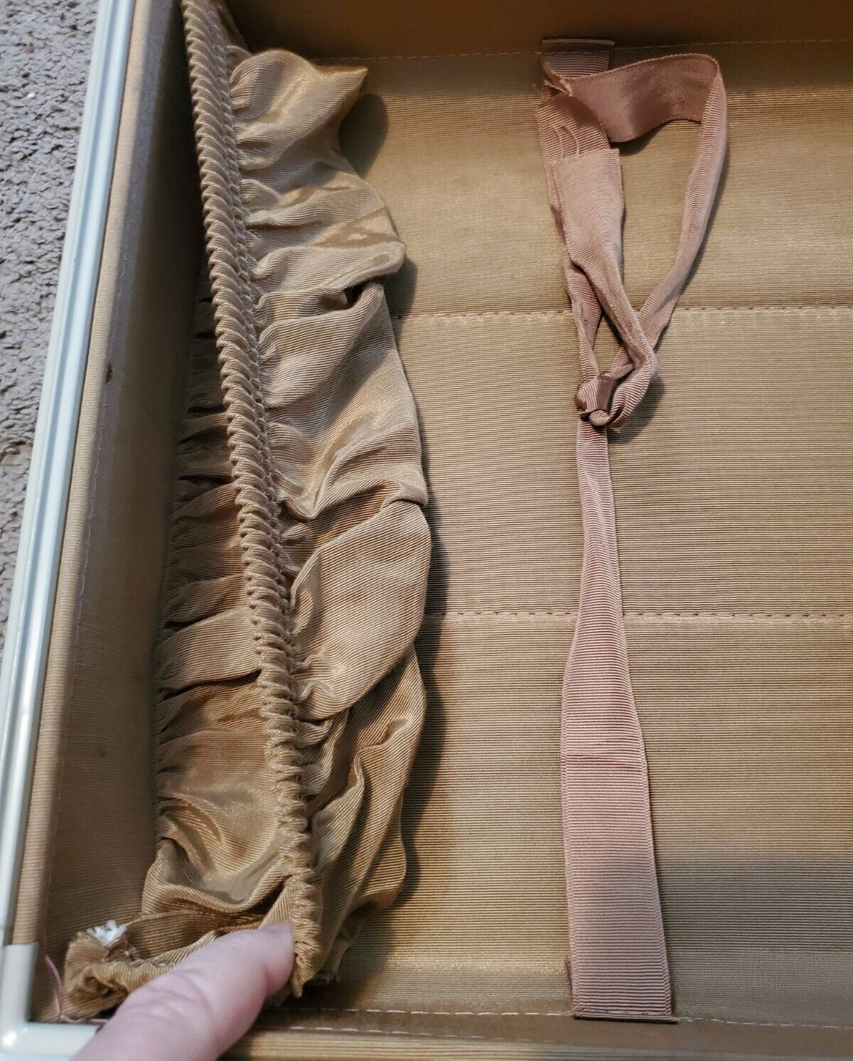 SAMSONITE #4521 BEIGE/TAN MARBLE HARD TRAIN 21″ x13″x 7″ SHWAYDER SUITCASE 1950s