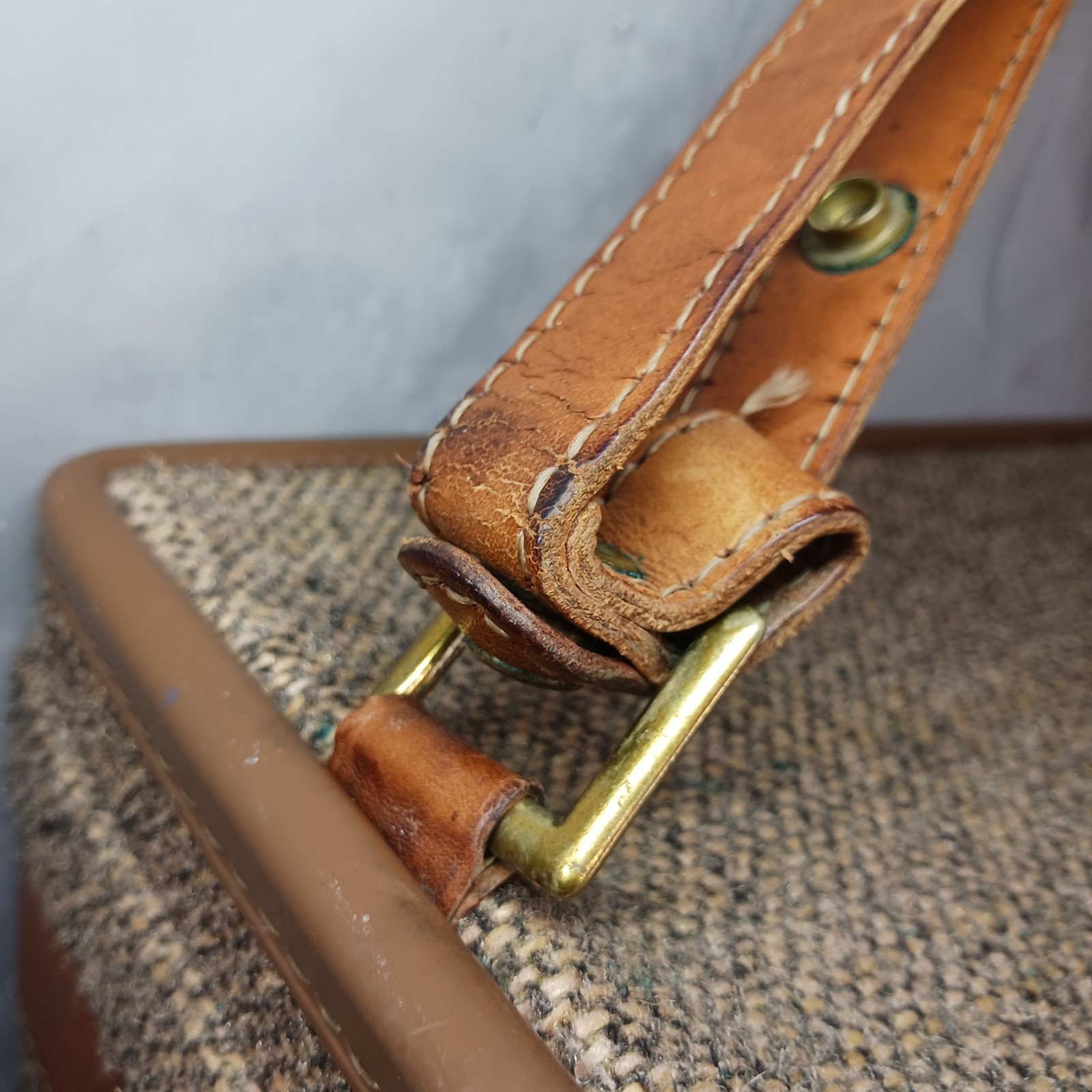 Hartmann Vintage Tweed Leather Train Case Makeup Toile Interior 15″ Travel Bag