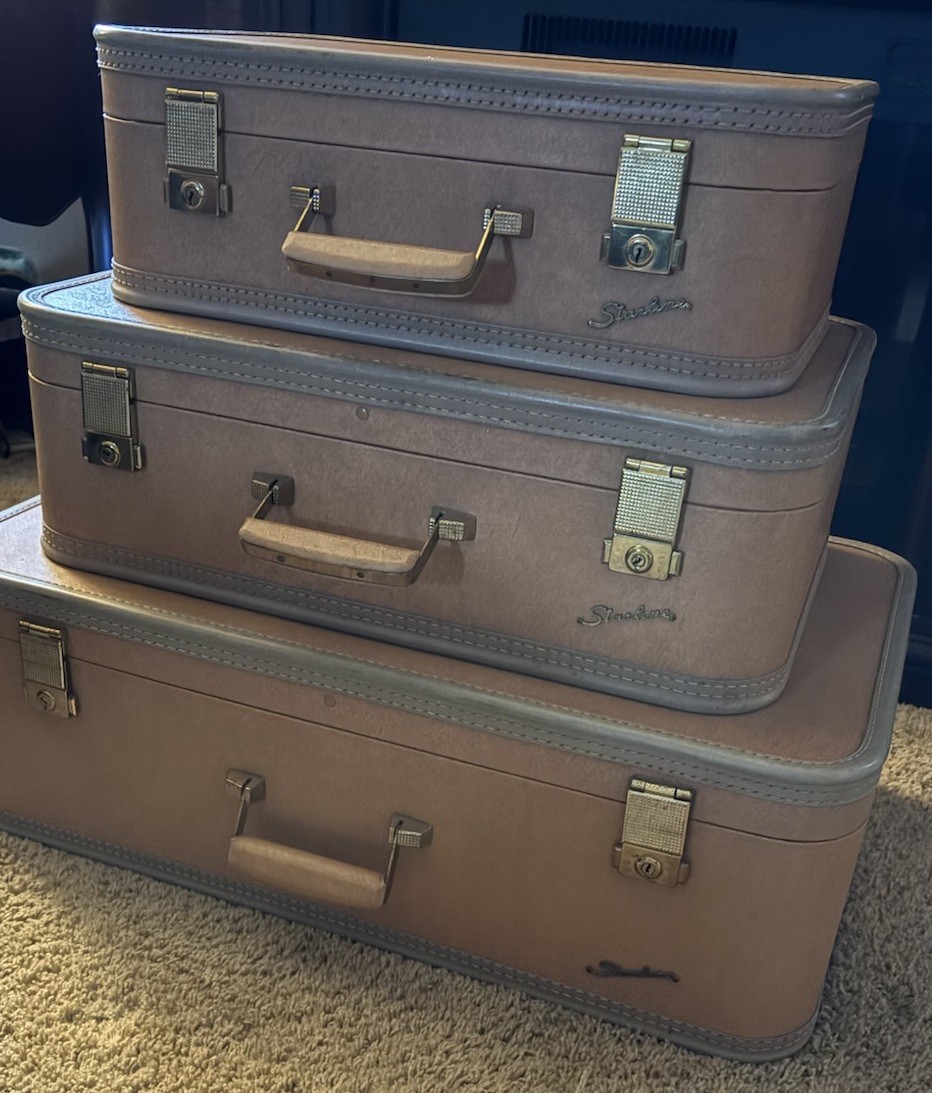 Vtg Starline Luggage Set of 3 Tan Hard Case Suit Case W/Key Baltimore Luggage Co