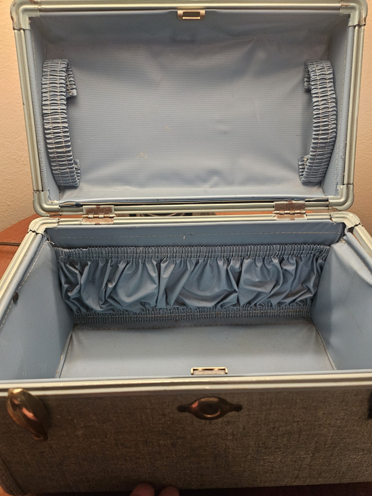 VTG 1950s Samsonite Streamlite Train Case Blue Cosmetics Travel w/2 KEYS & TRAY