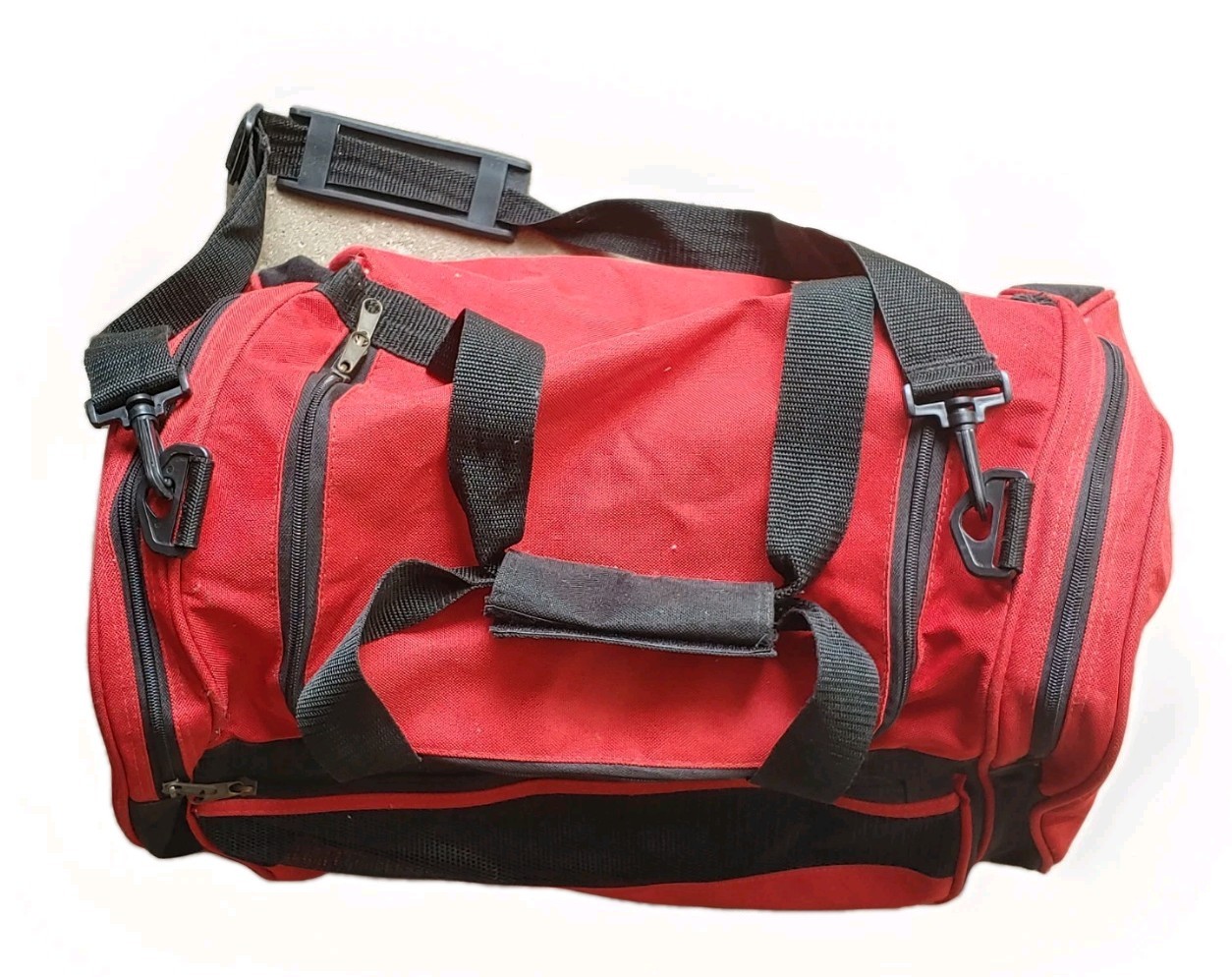 VTG Bose Travel Bag Canvas Old School Very Cool Red 20x14x11 Y2K Retro Leed’s