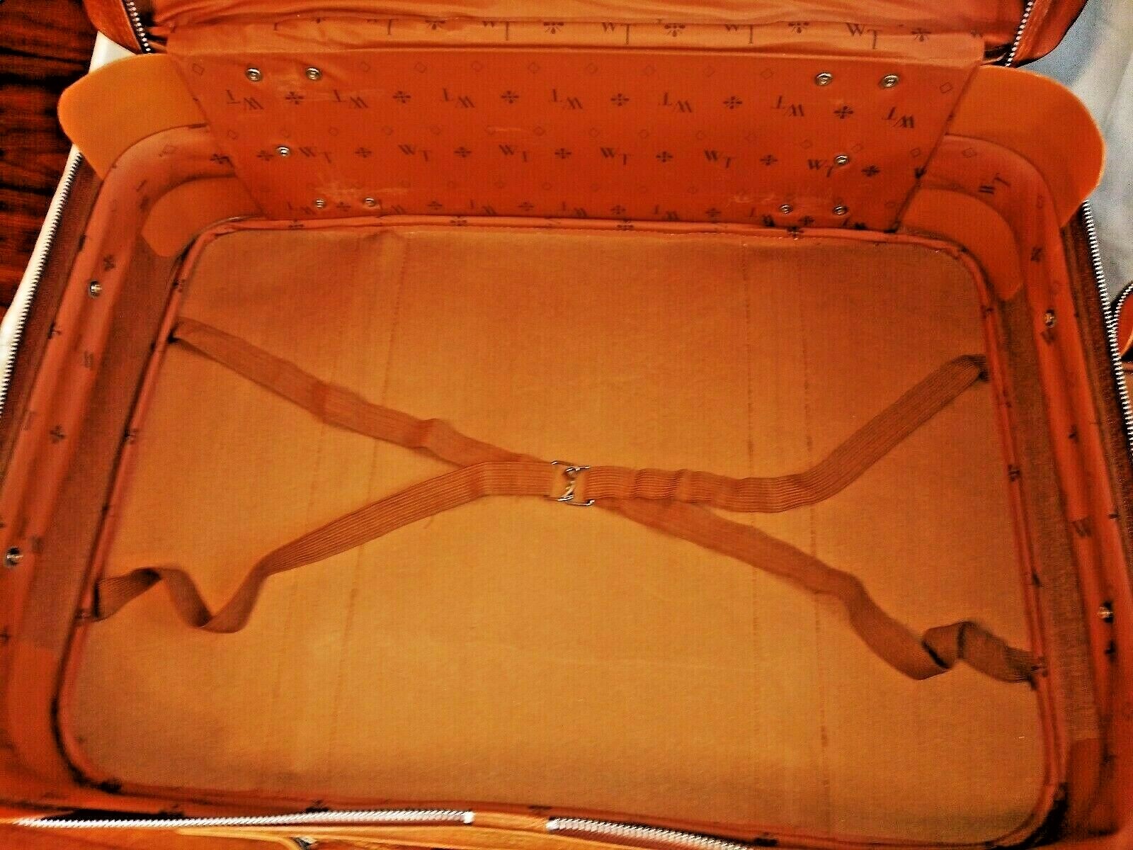 Vintage Suitcase Kit Ellegant Luggage World Traveler Rare 2 Pieces Excellent.