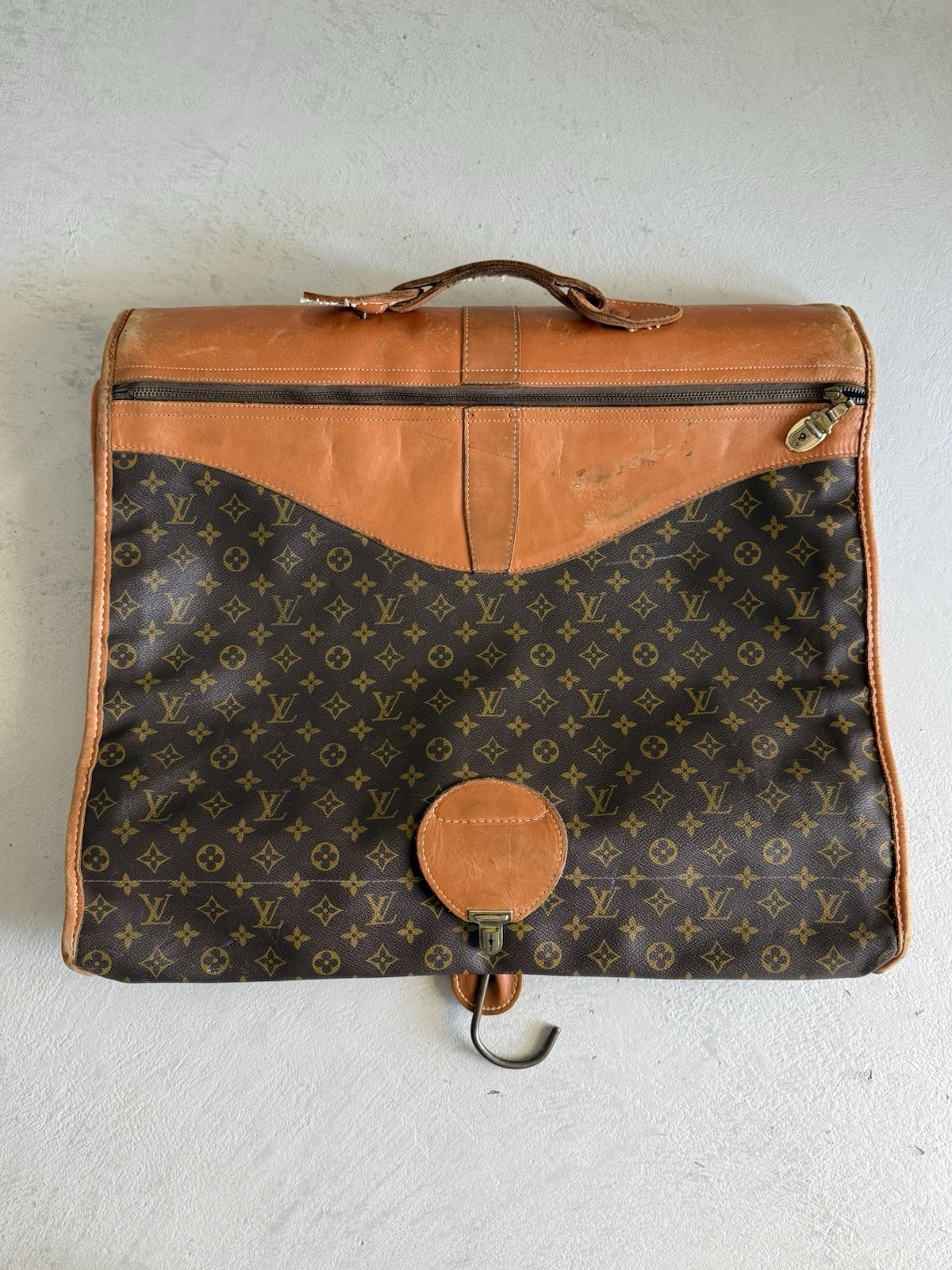 Vintage Louis Vuitton LV Garment Hanging Bag