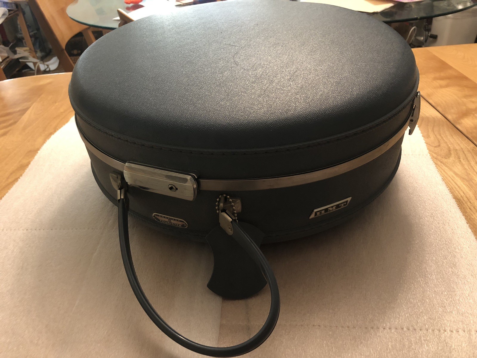 Vintage American Tourister “Tiara” Round Suitcase