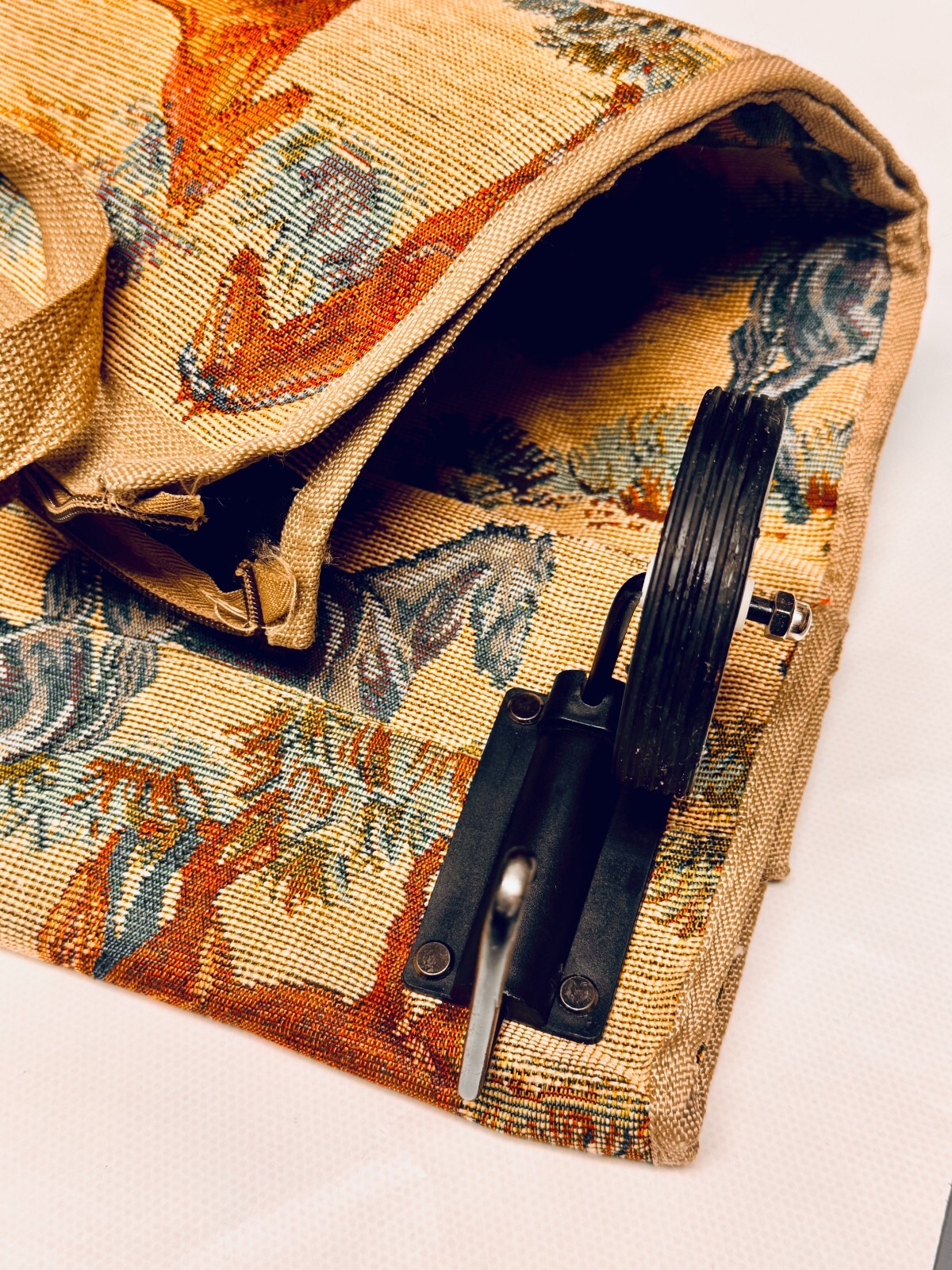 Horses Tapestry Luggage Rolling Tote Bag 22X13 Collapsible Foldable