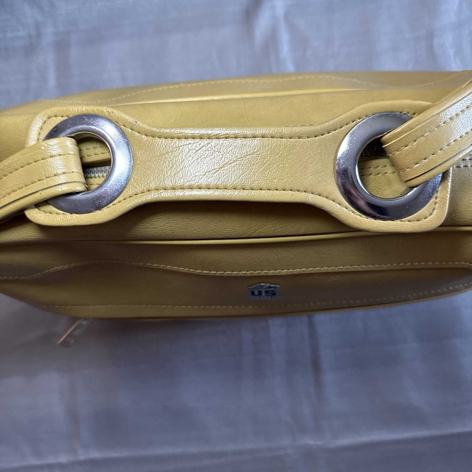 Vintage US Luggage Corp 1970s Yellow Faux Leather Travel Bag Lightweight
